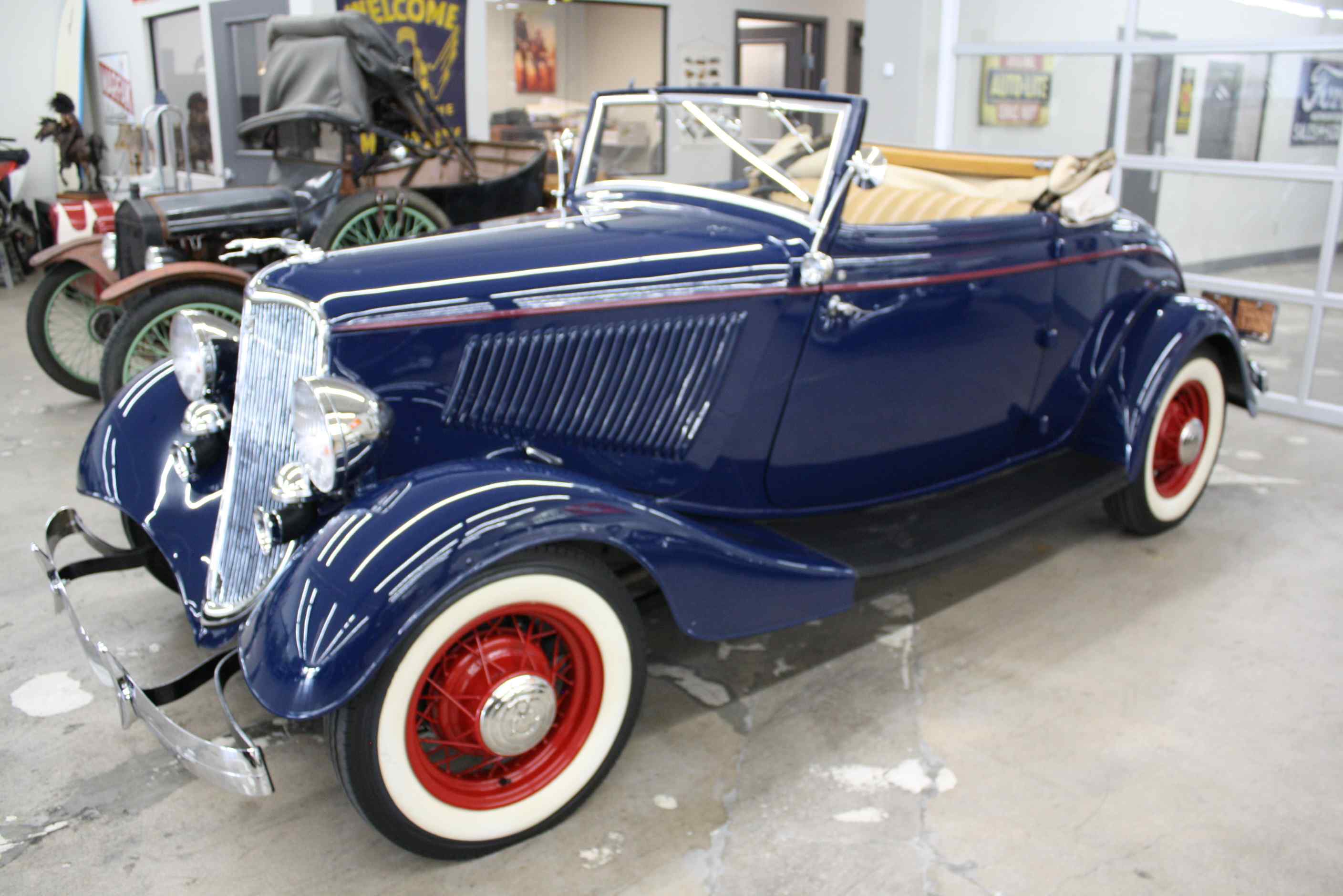 1933 Ford Cabriolet.