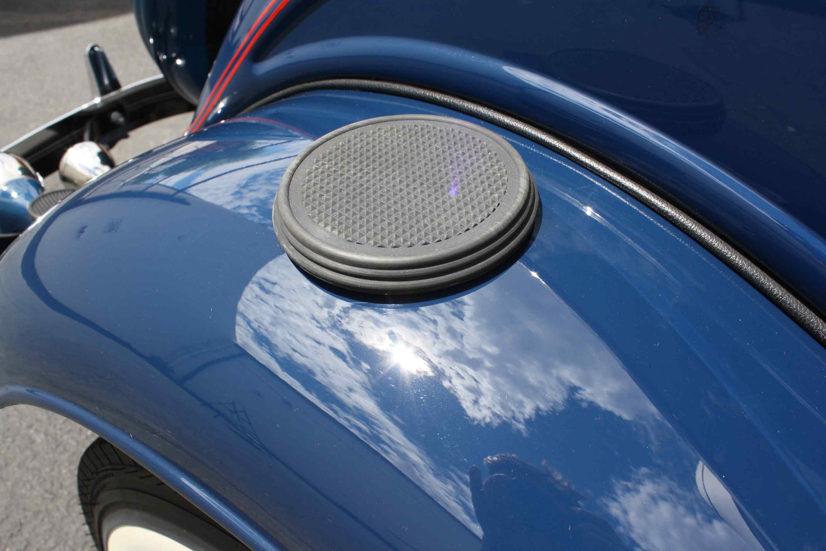 1933 Ford Cabriolet.
