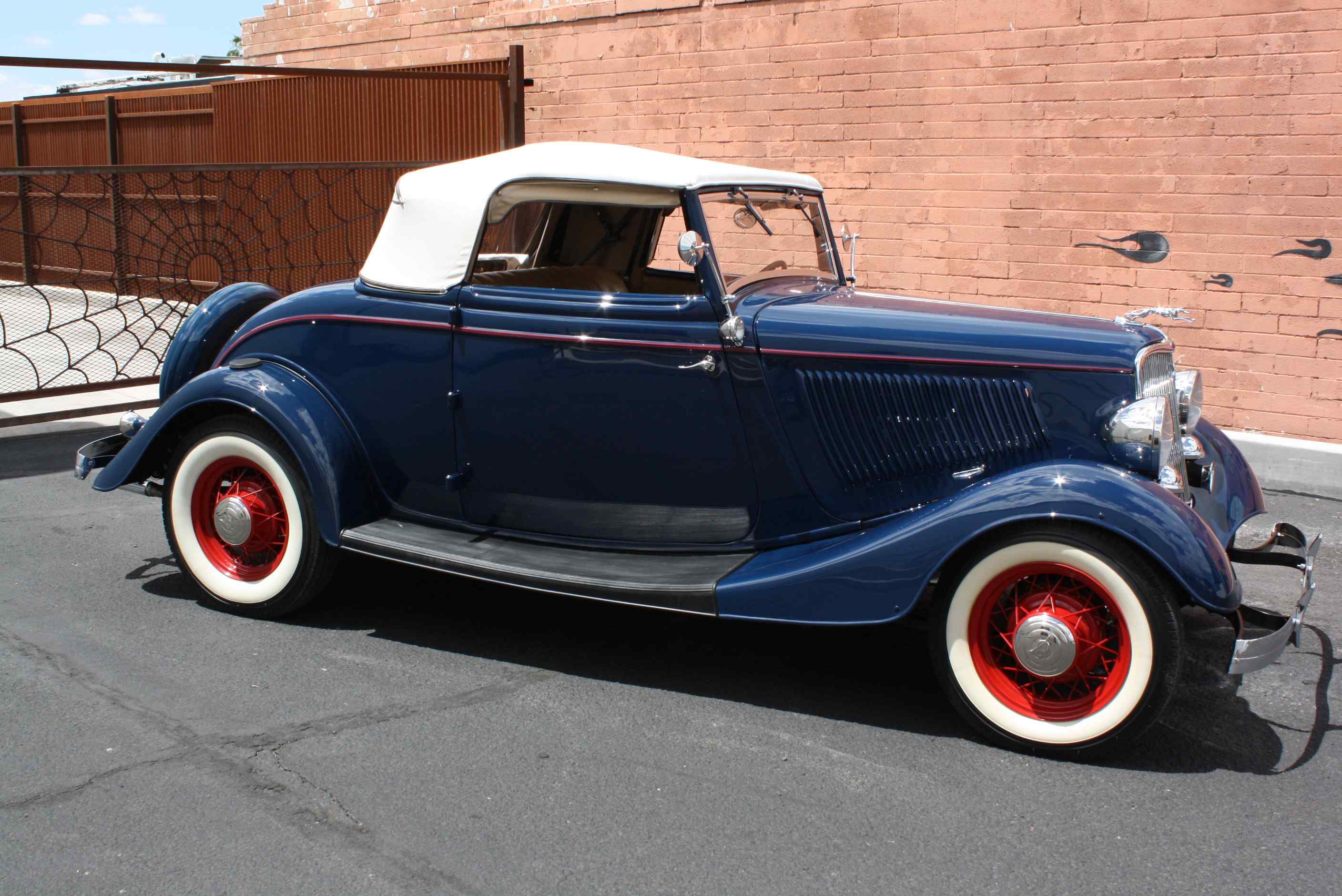 1933 Ford Cabriolet.