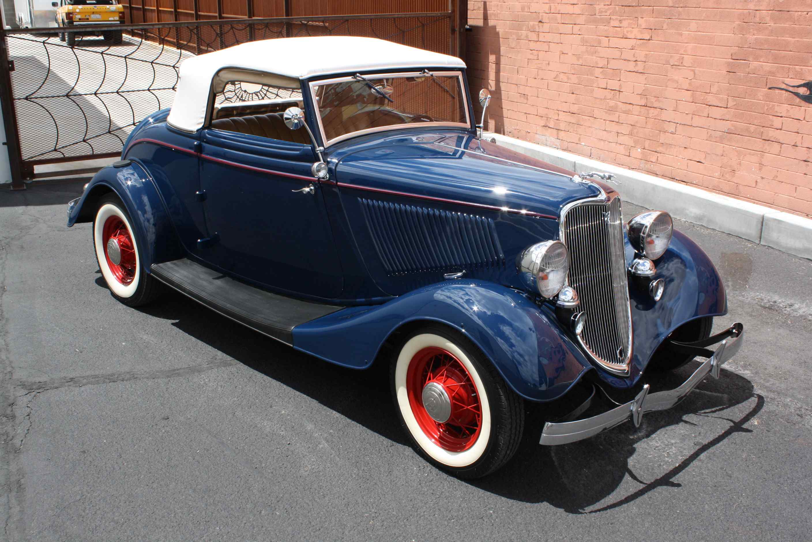 1933 Ford Cabriolet.