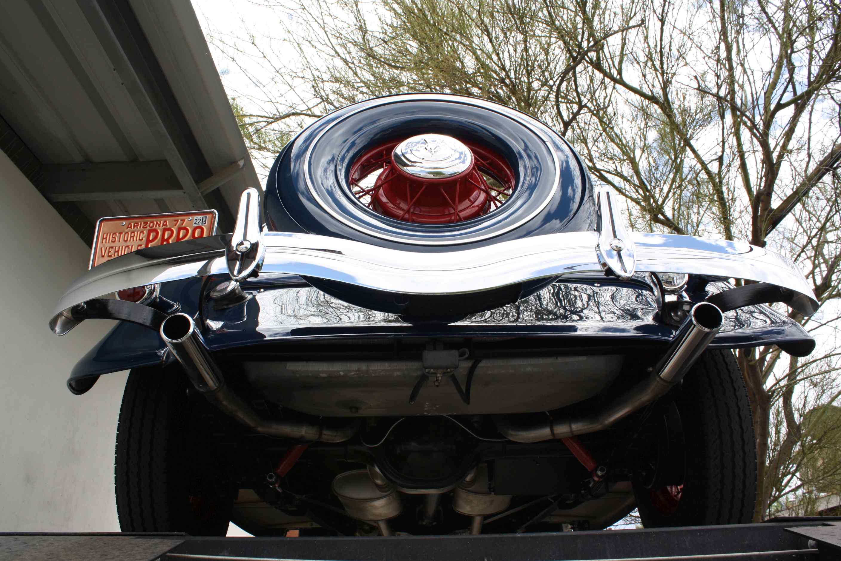 1933 Ford Cabriolet.