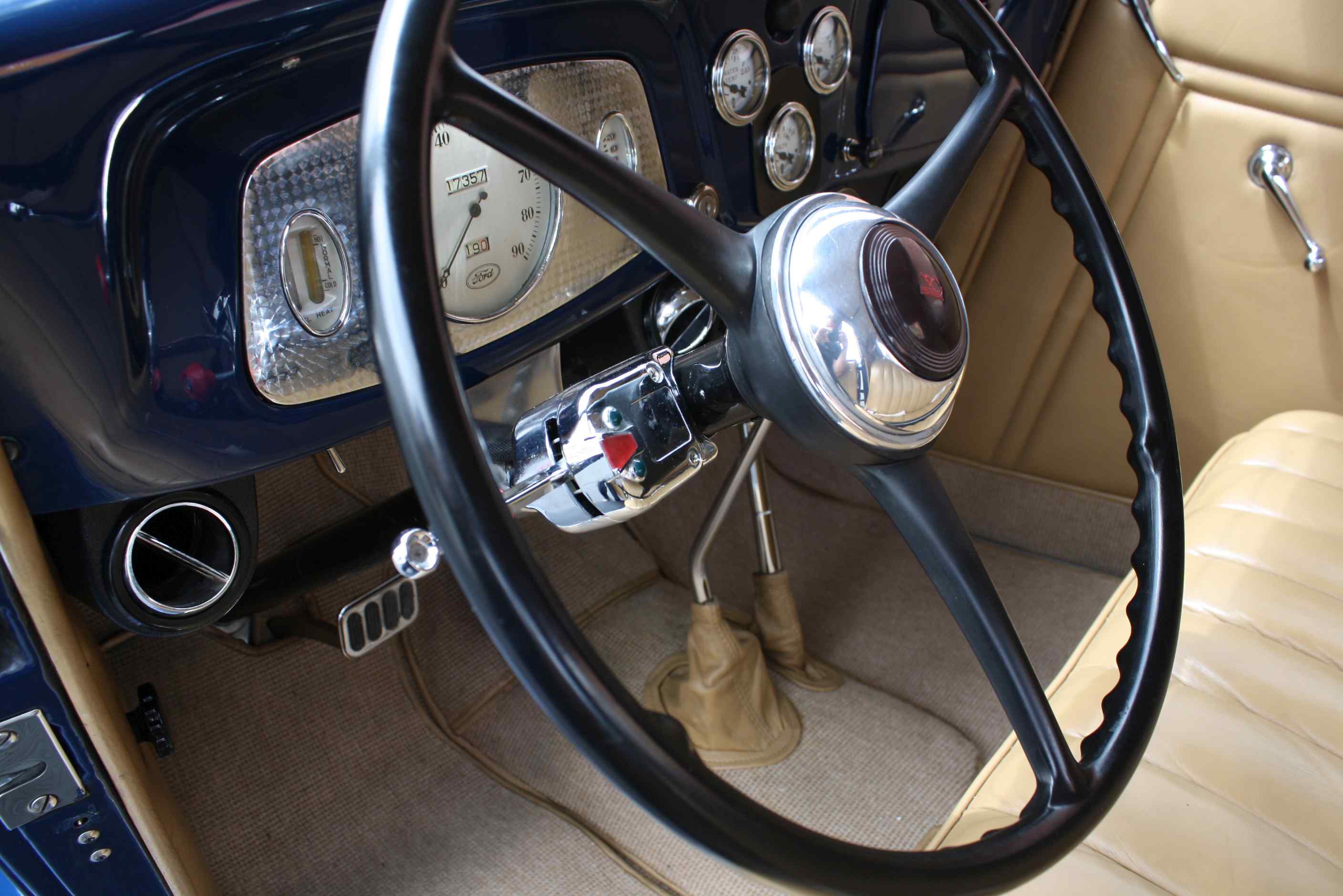1933 Ford Cabriolet.