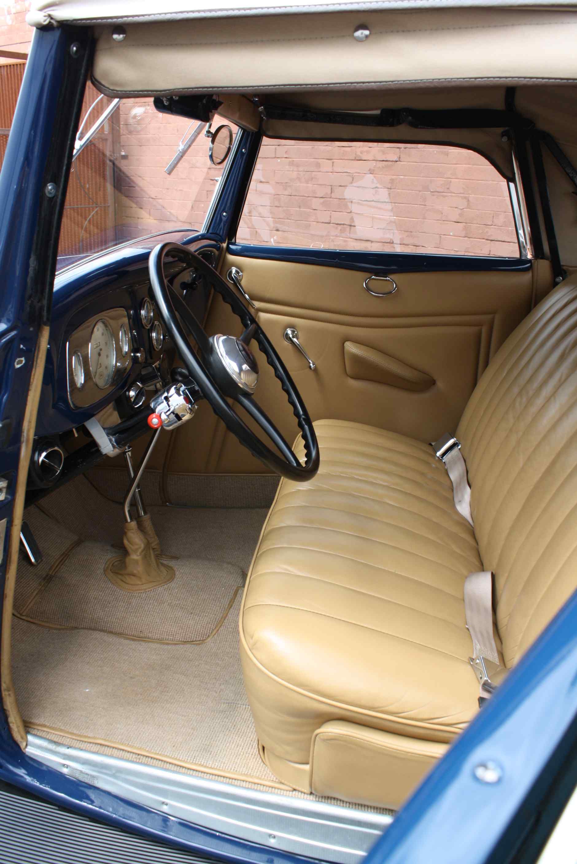 1933 Ford Cabriolet.