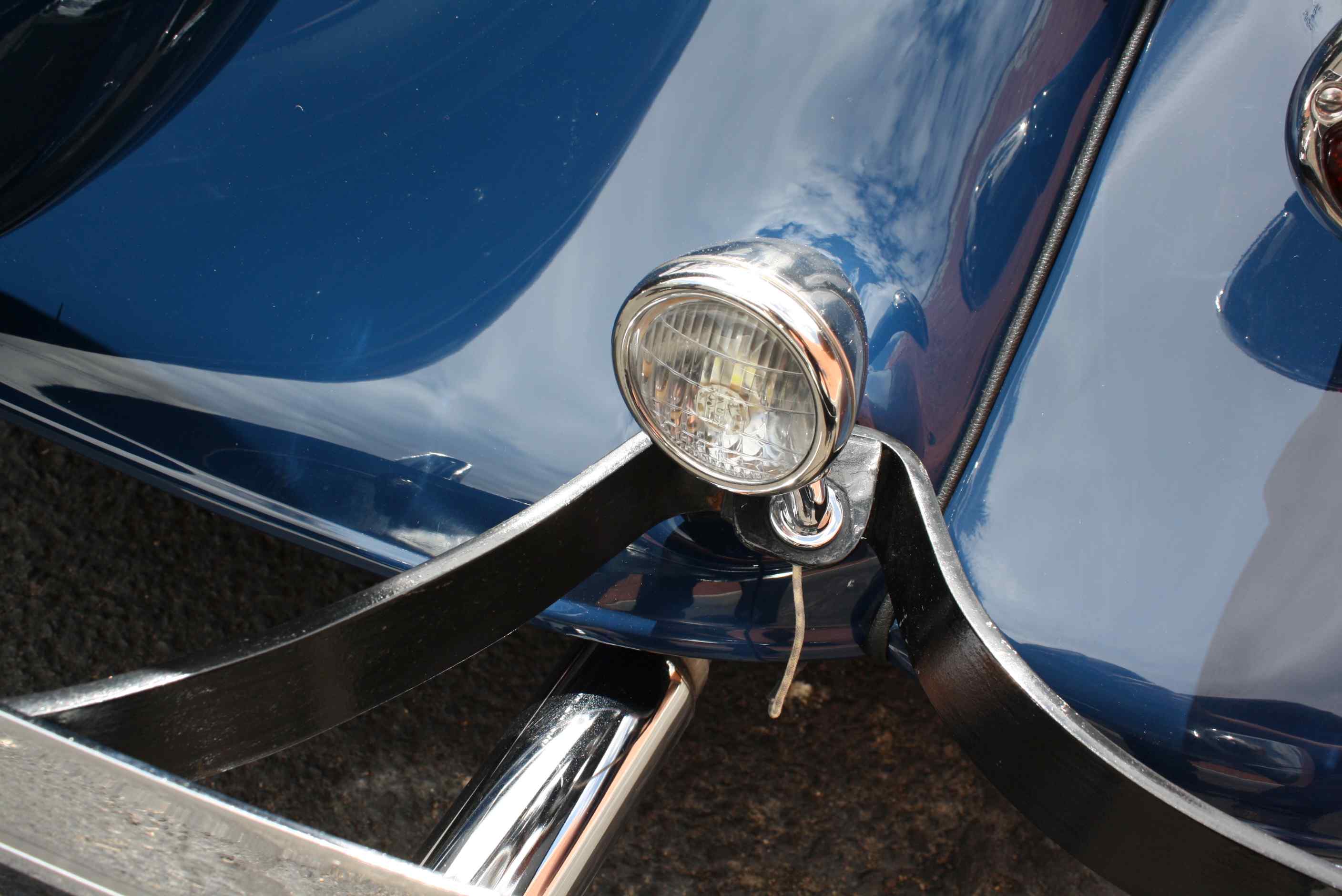 1933 Ford Cabriolet.