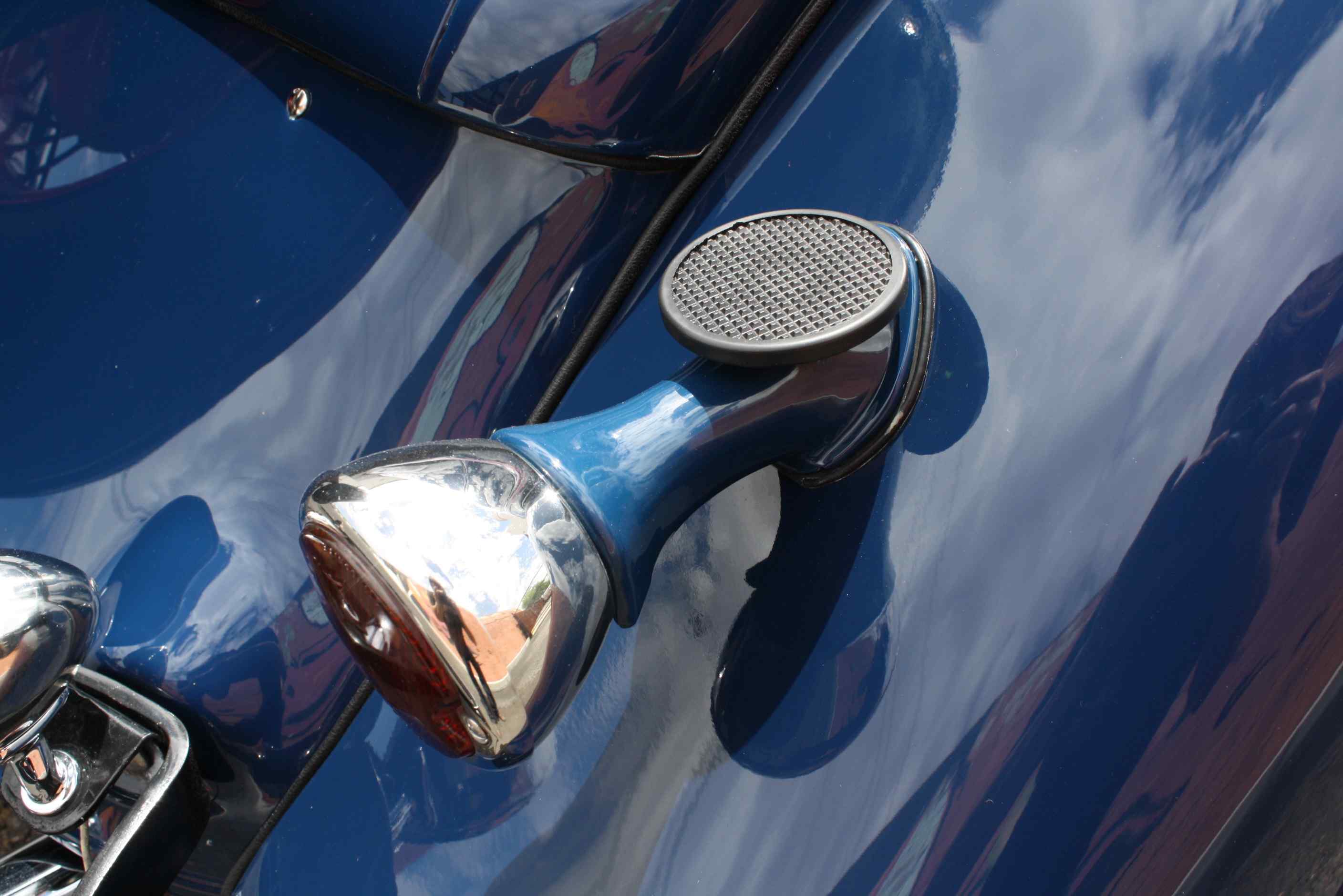1933 Ford Cabriolet.