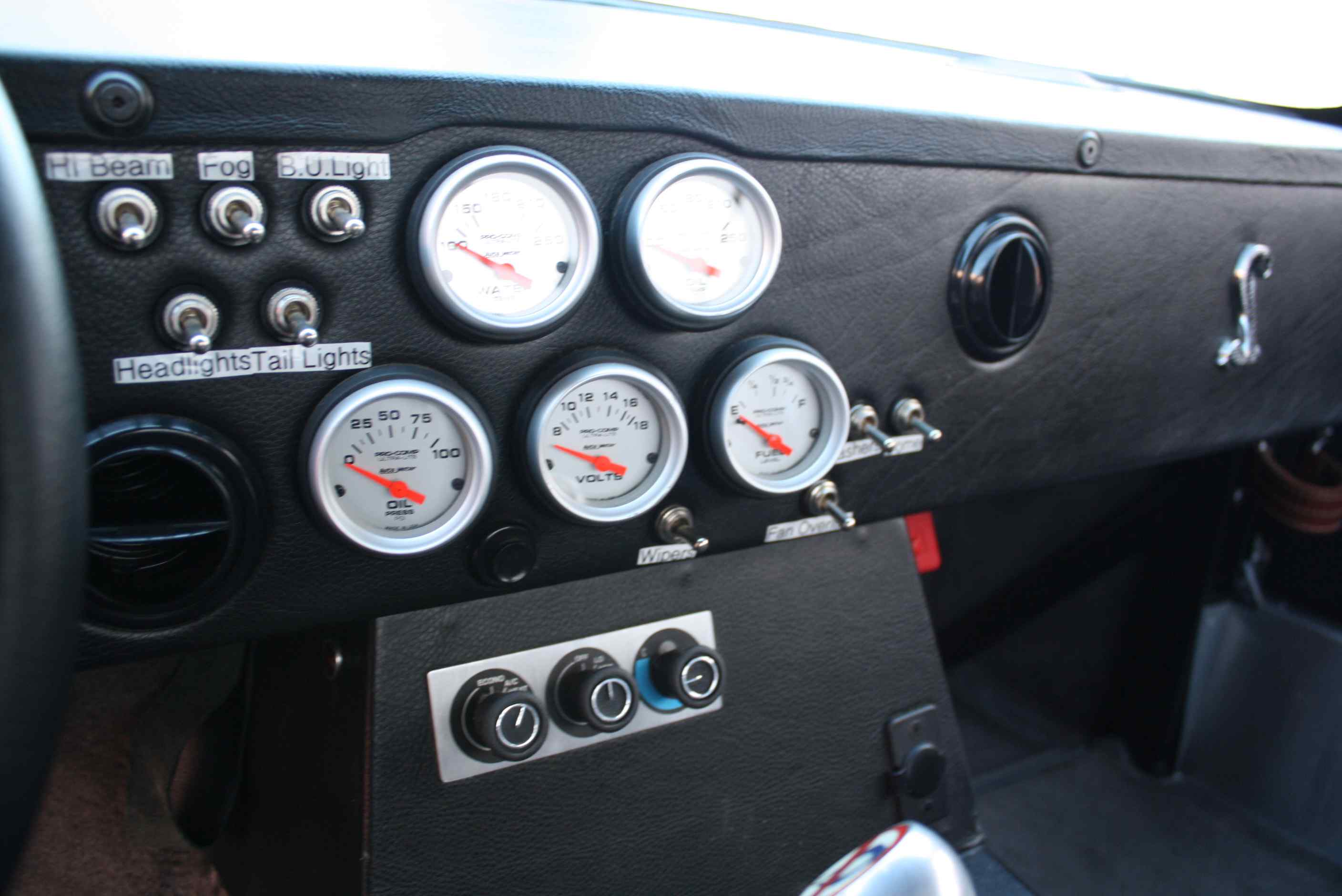 1965 Chelby Cobra Coupe by Factory Five Racing.