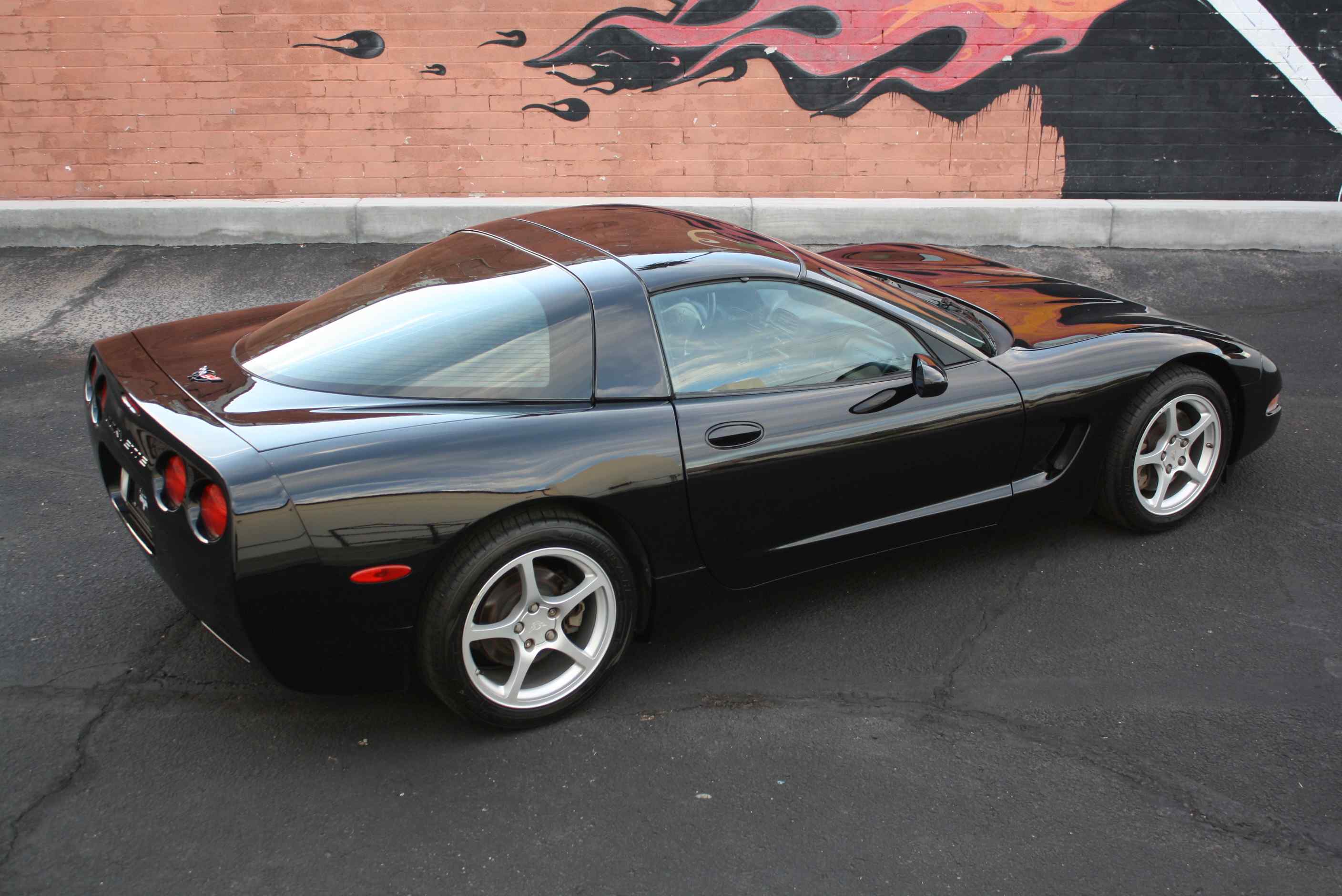 2000 Corvette Coupe