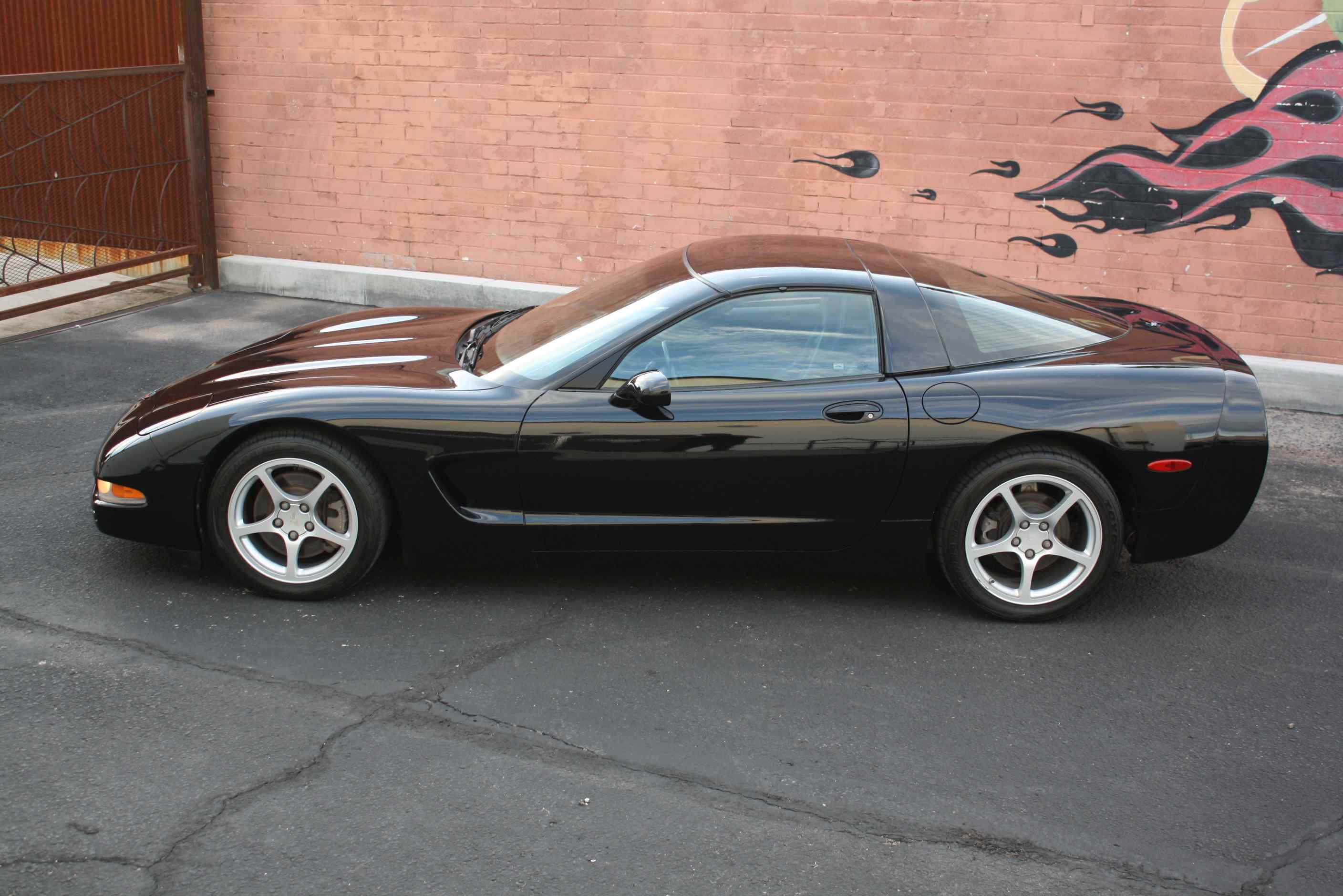2000 Corvette Coupe