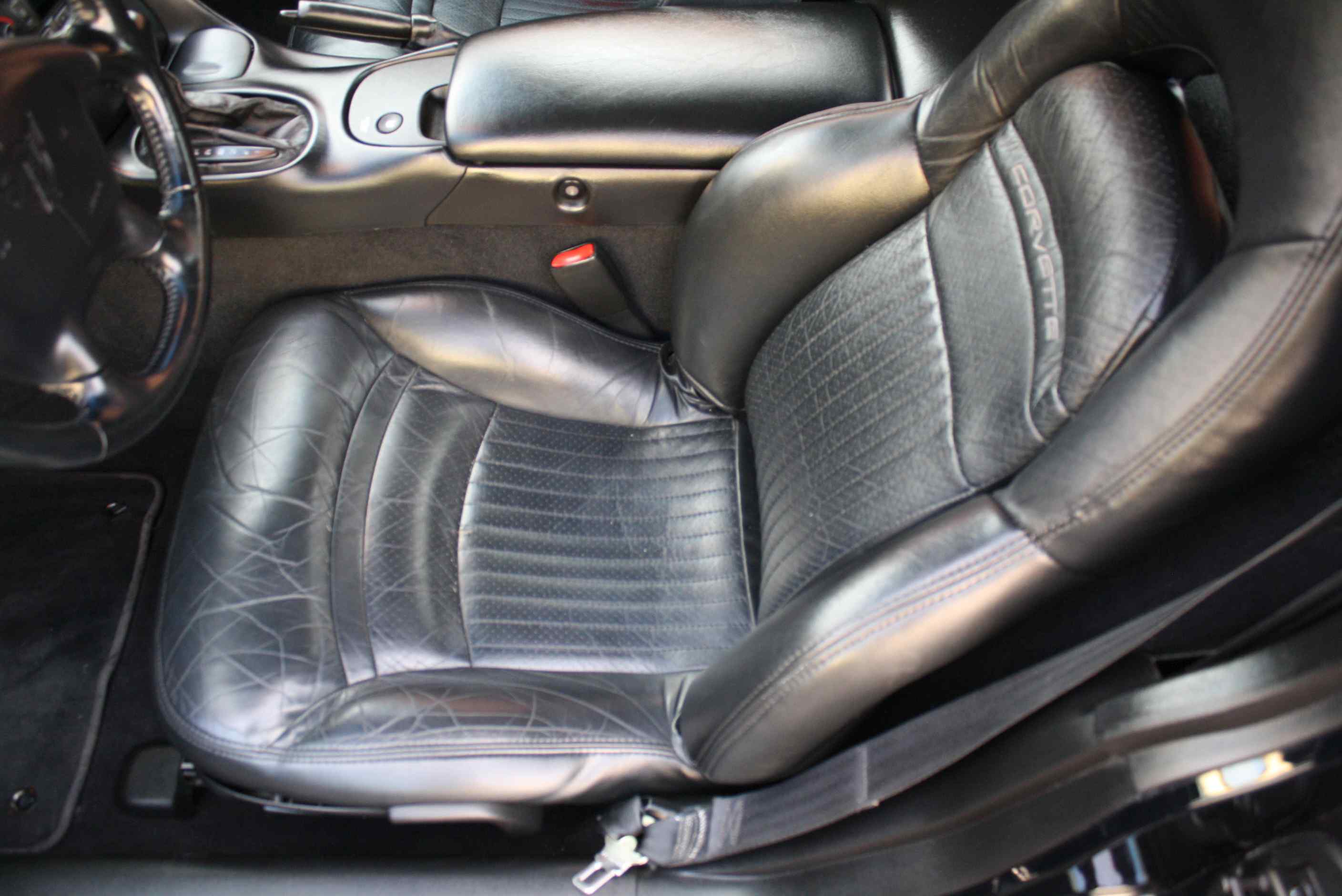 2000 Corvette Coupe