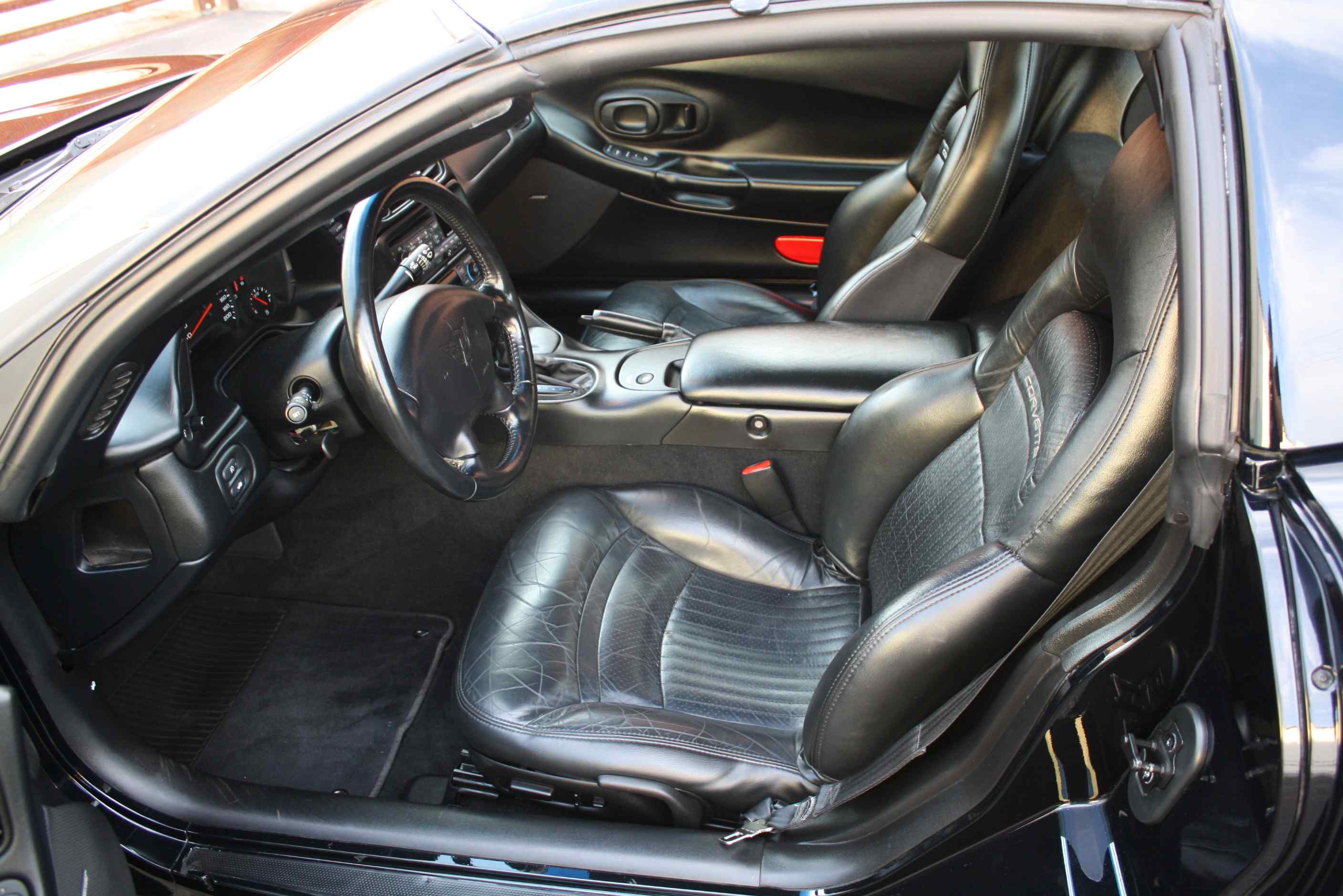 2000 Corvette Coupe