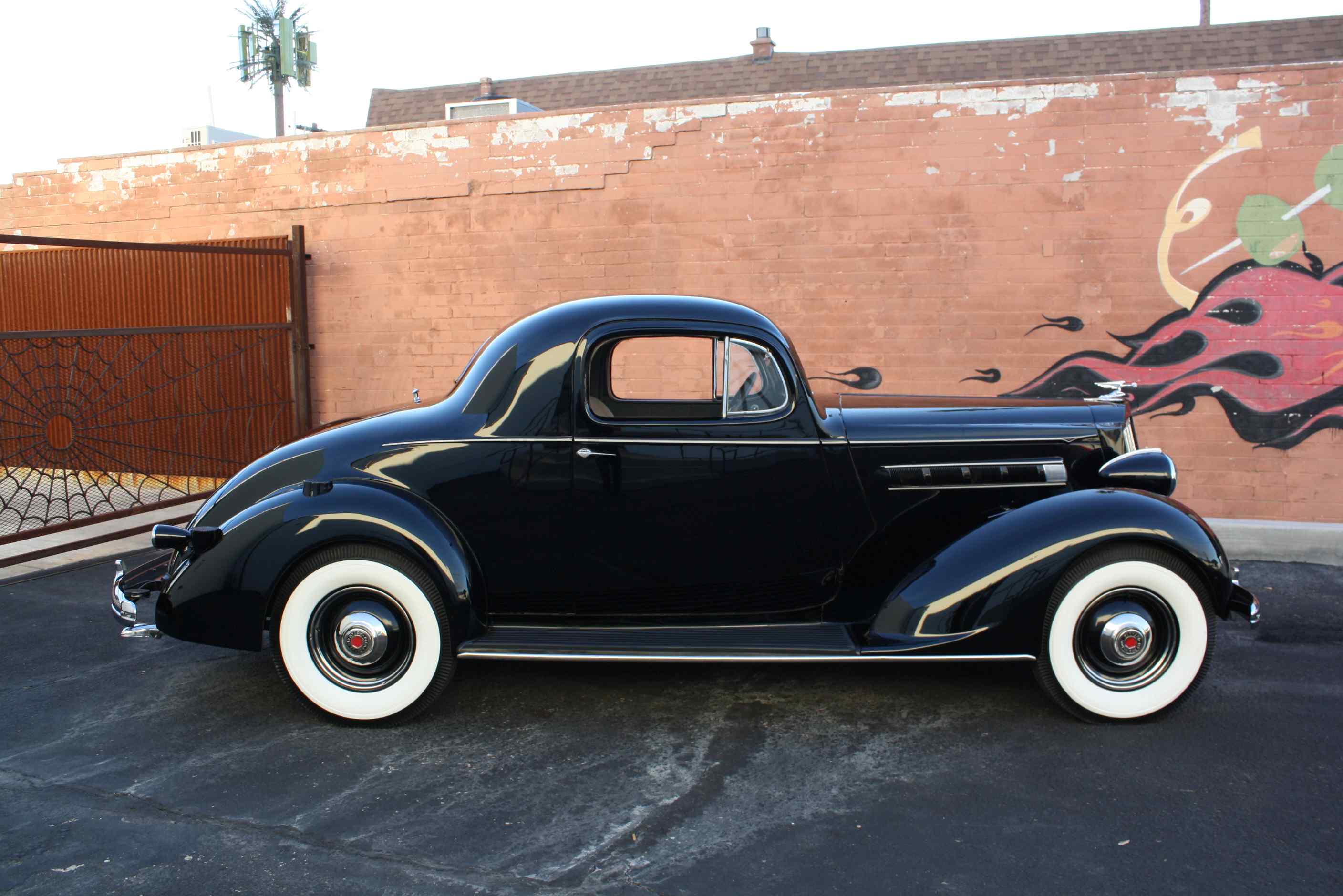 1936 Packard 120 Coupe