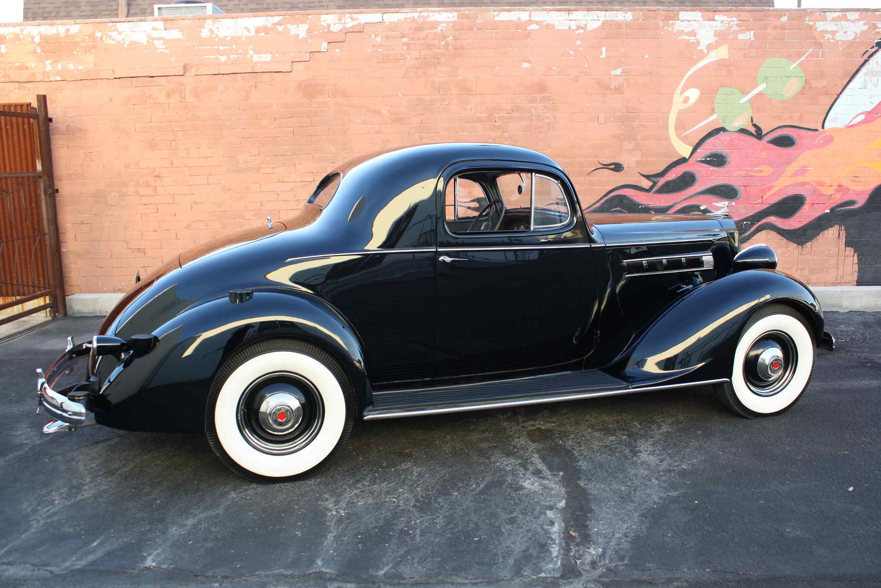 1936 Packard 120 Coupe