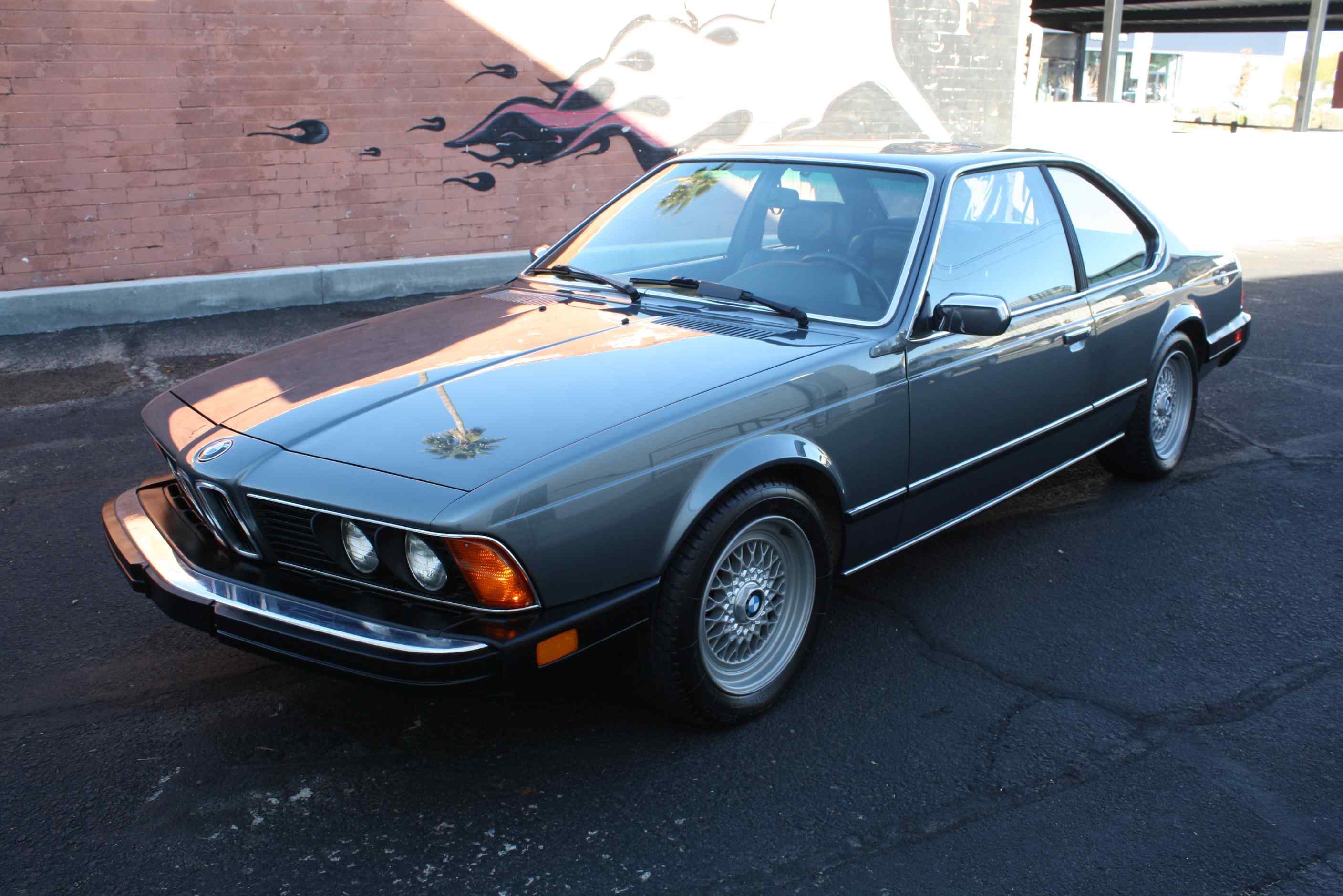 1984 633CSi