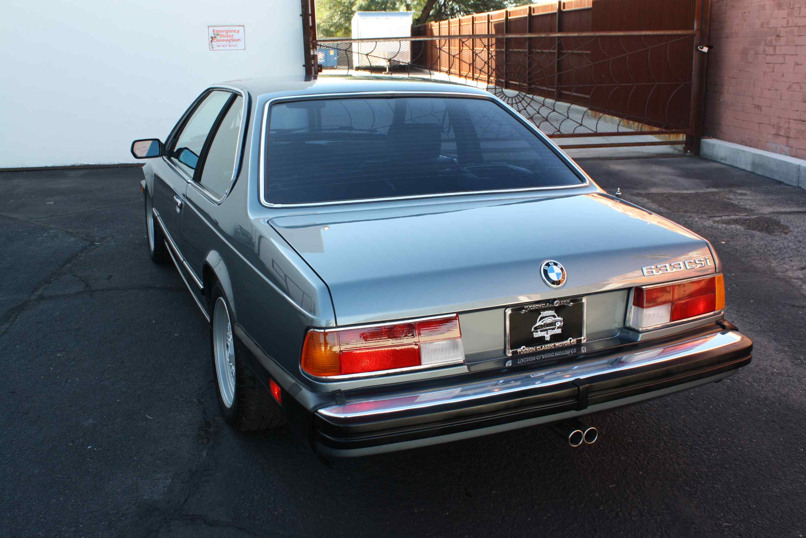 1984 633CSi