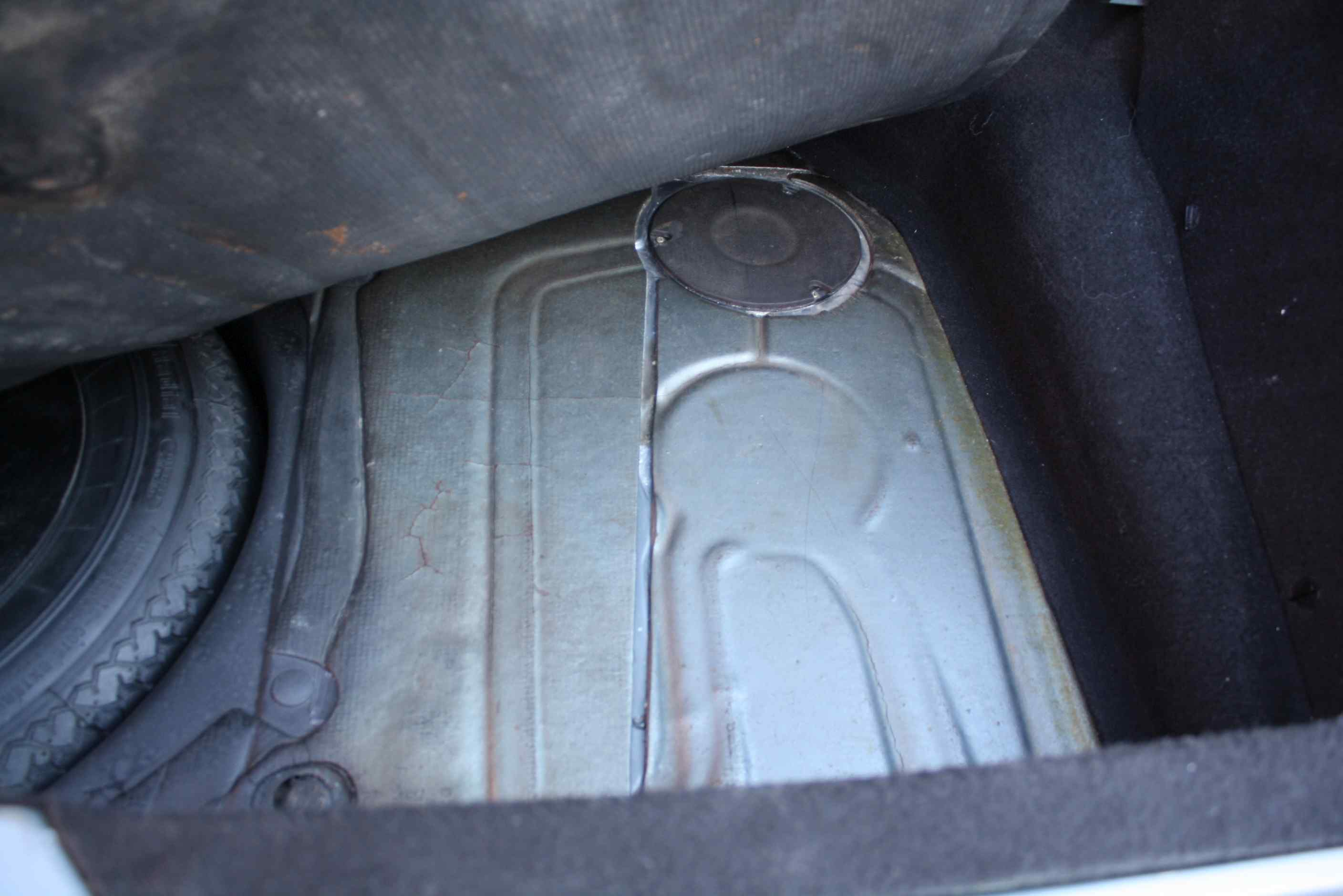 1984 633CSi