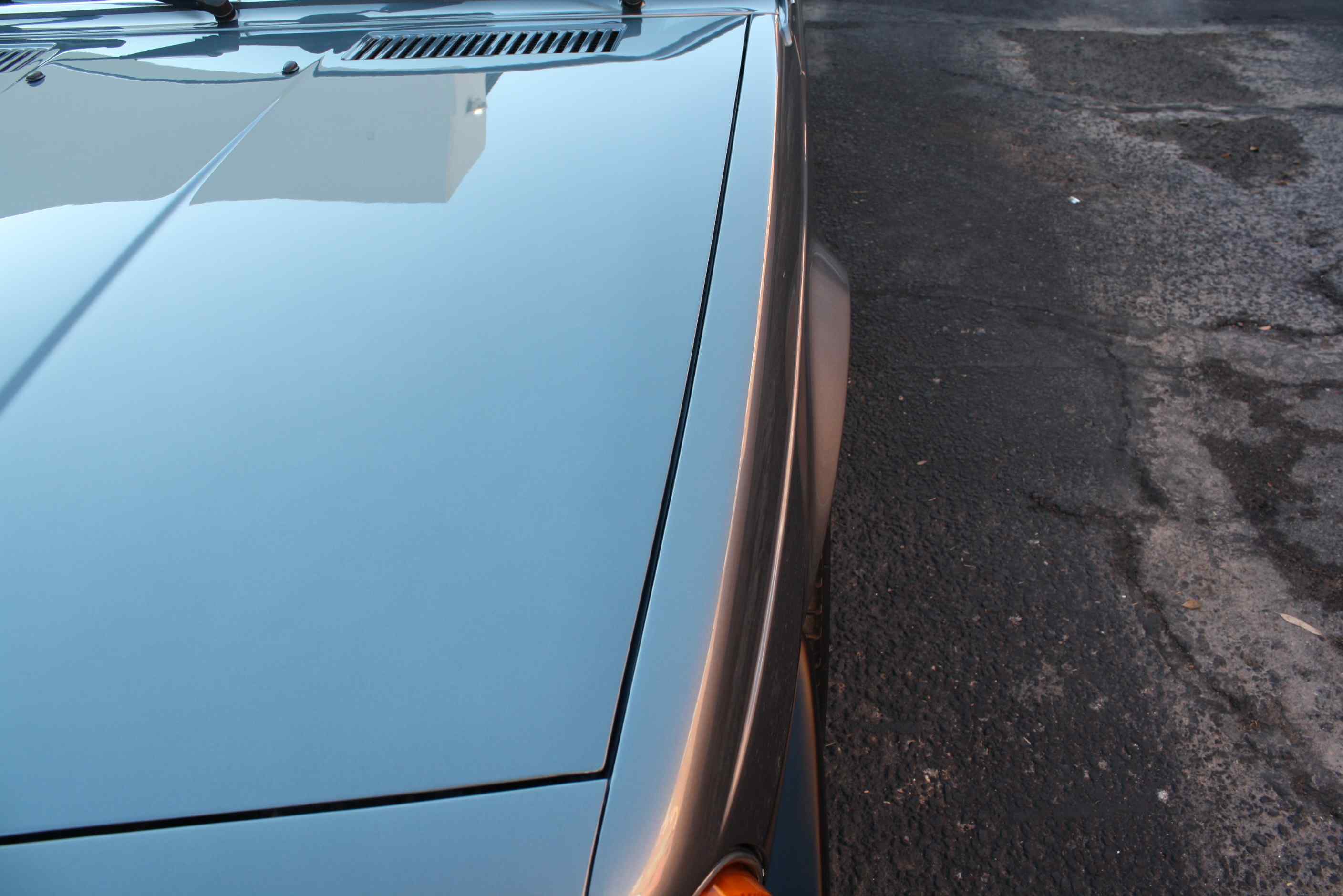 1984 633CSi