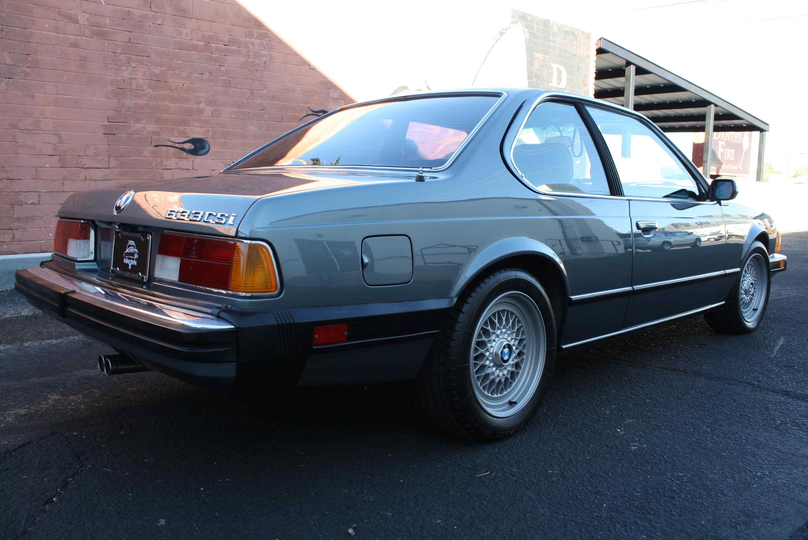 1984 633CSi