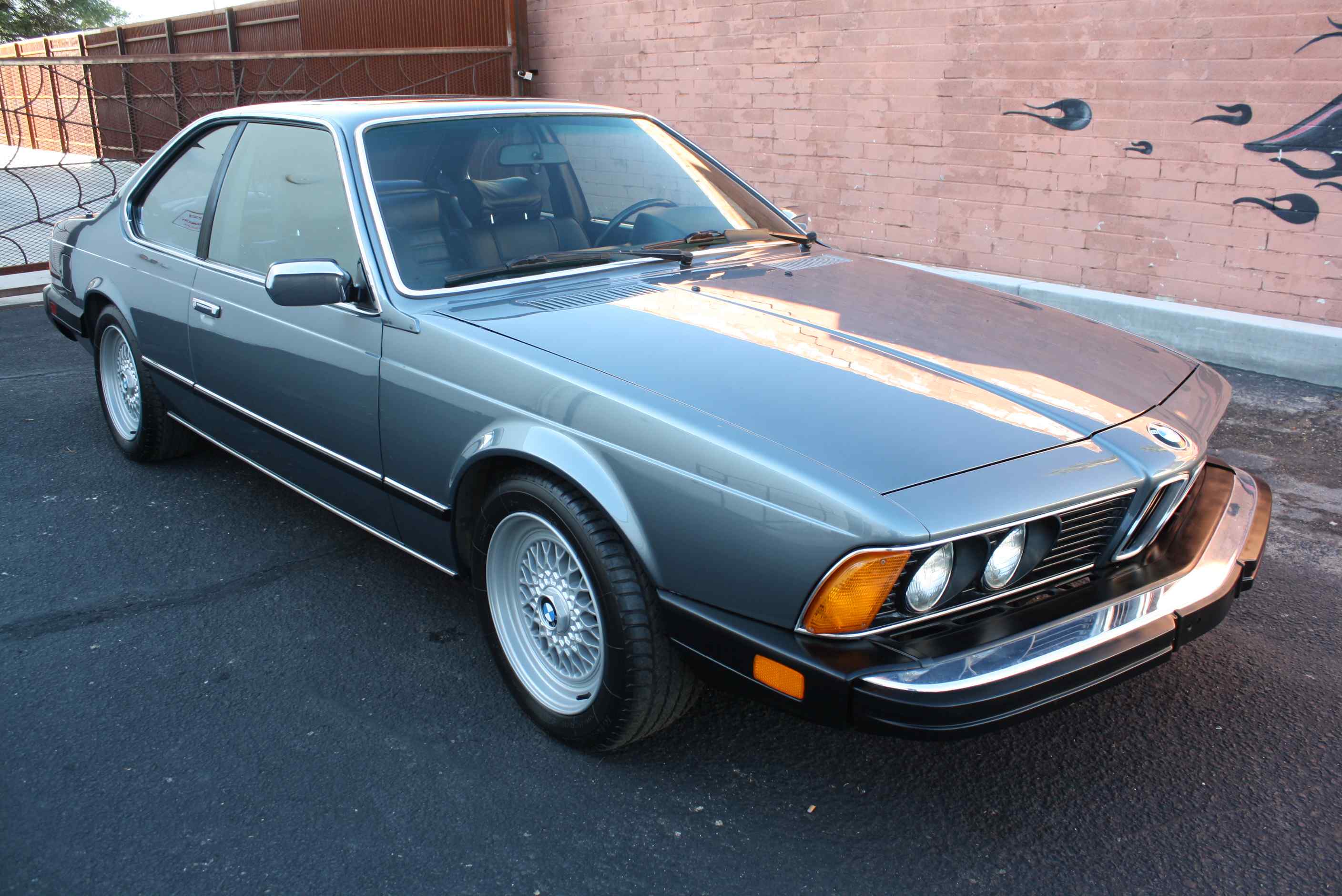 1984 633CSi