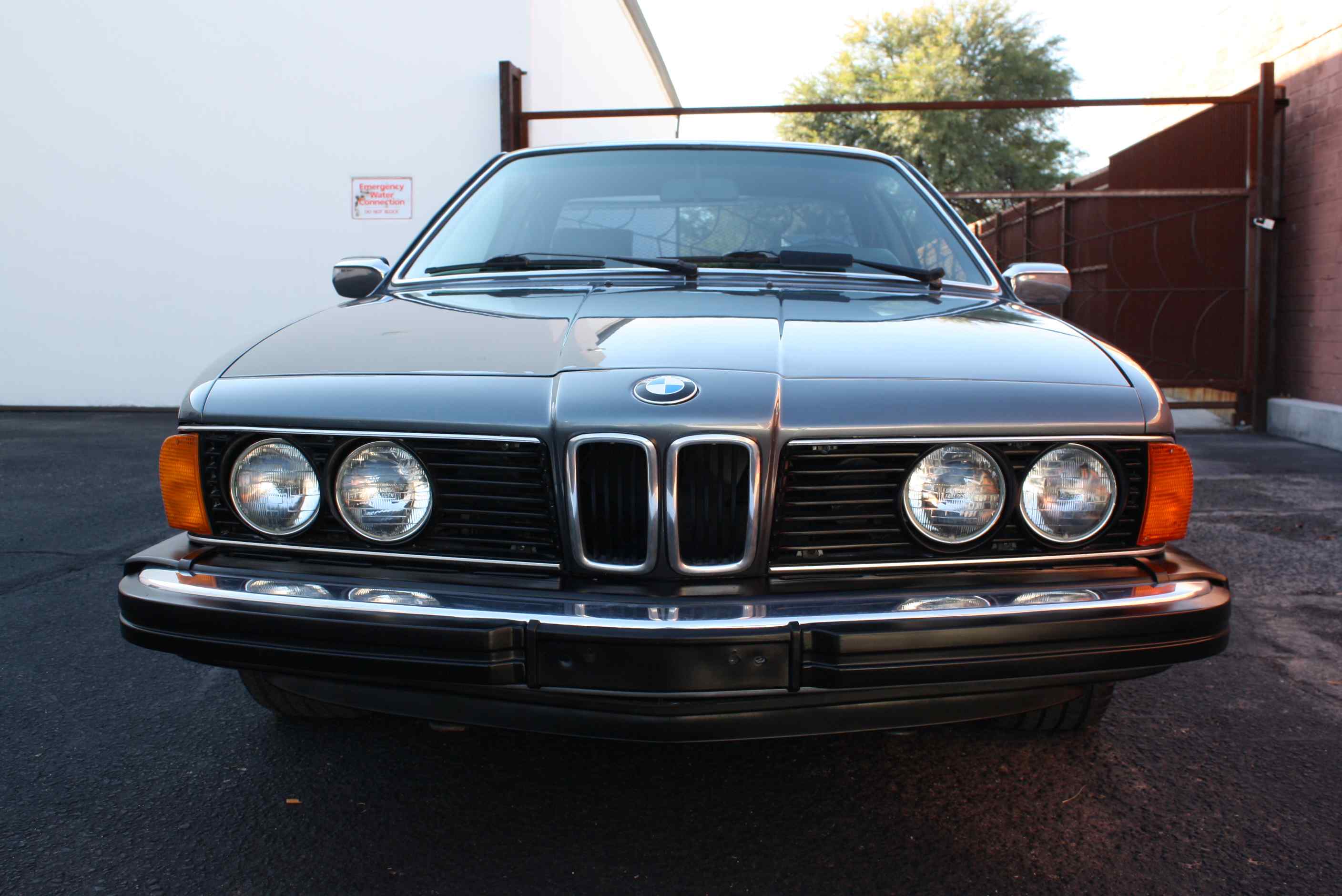 1984 633CSi