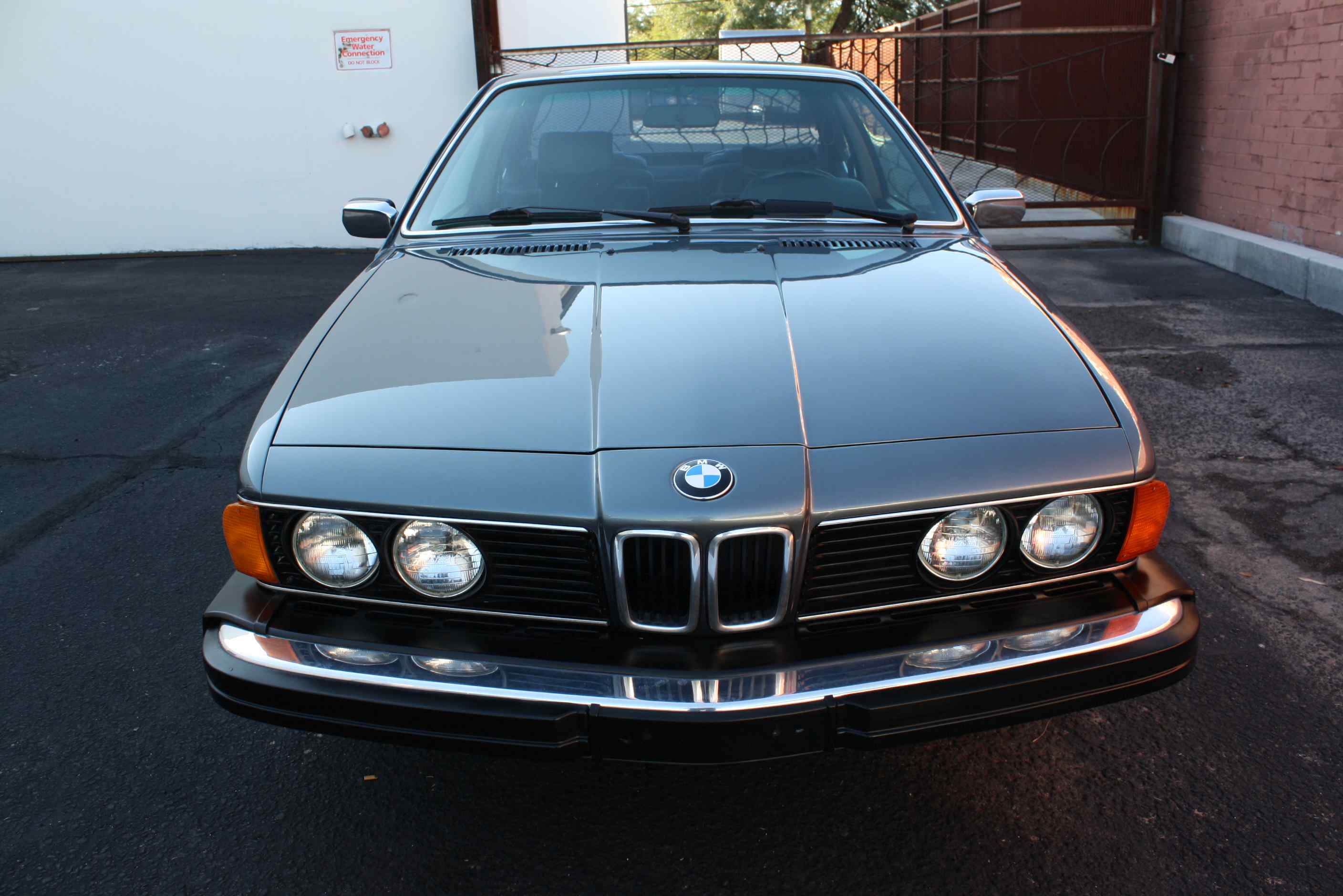 1984 633CSi