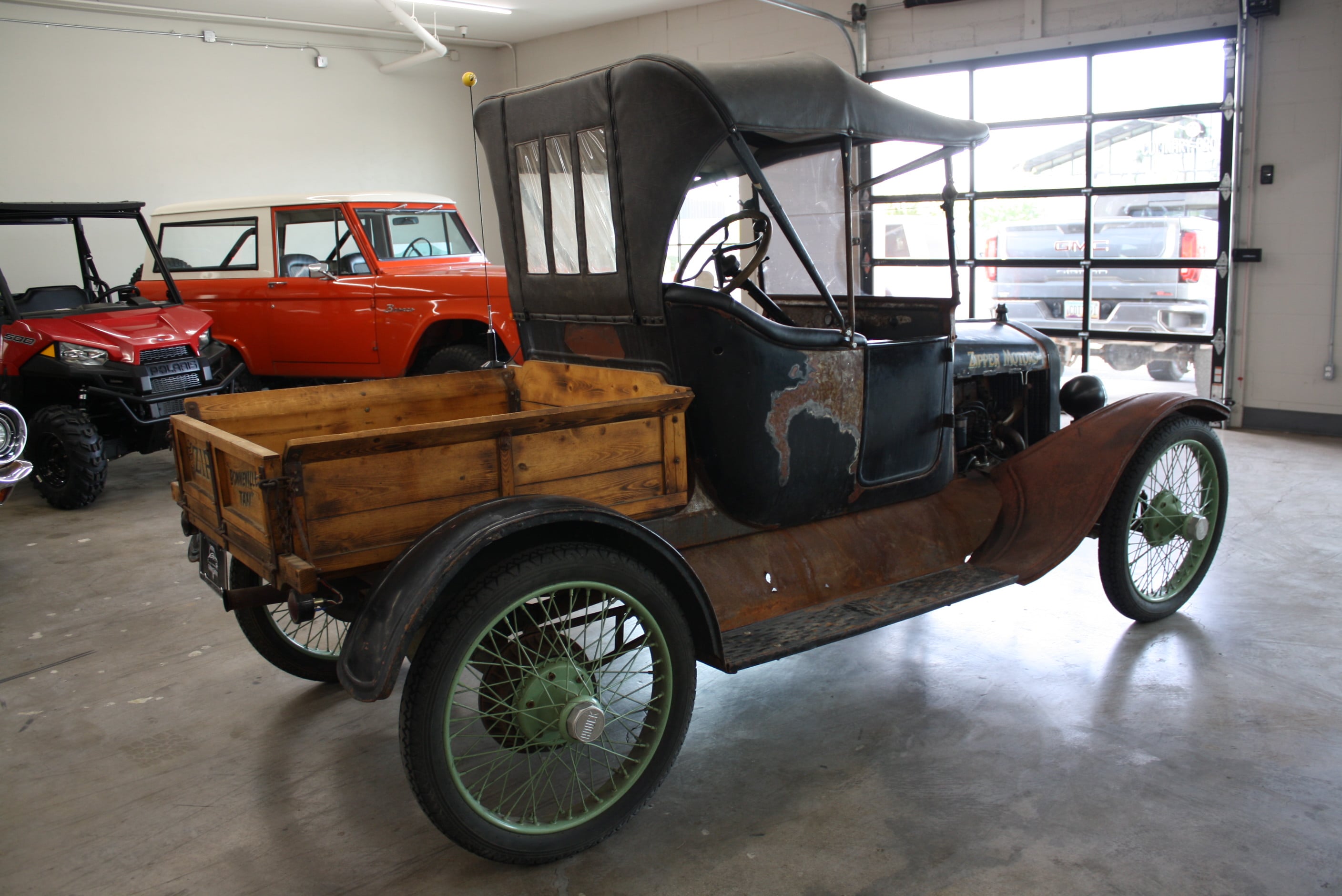 1921 Ford Model T “Bonneville Taxi”