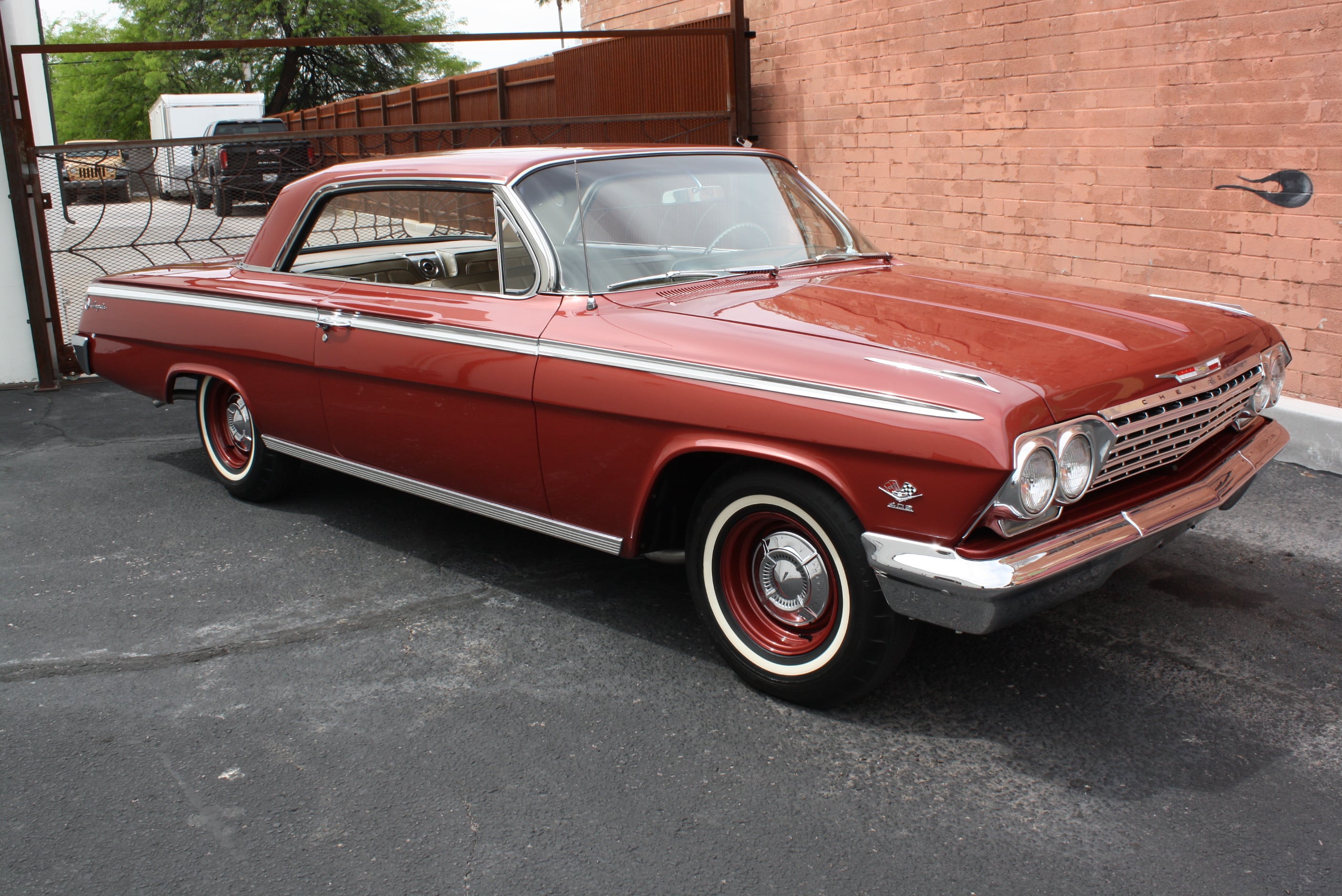 1962 Impala 409 409HP 4 speed.