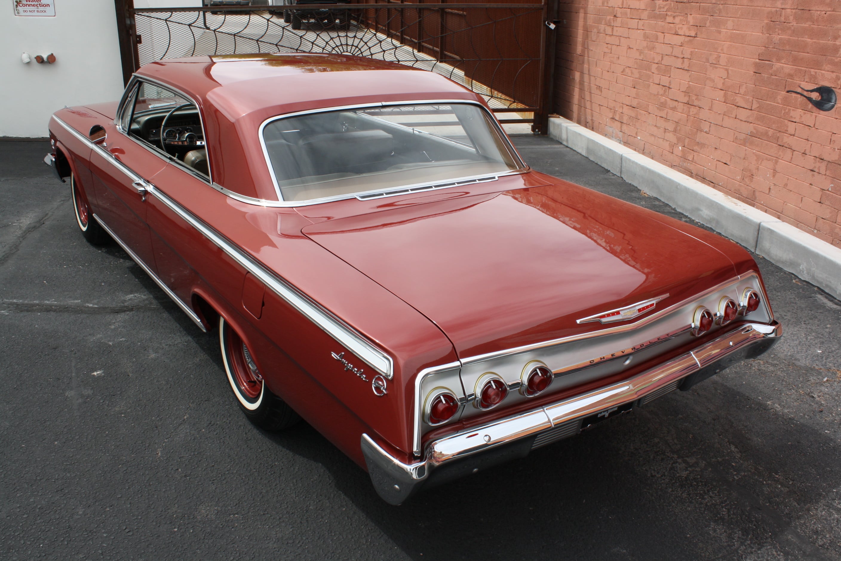 1962 Impala 409 409HP 4 speed.