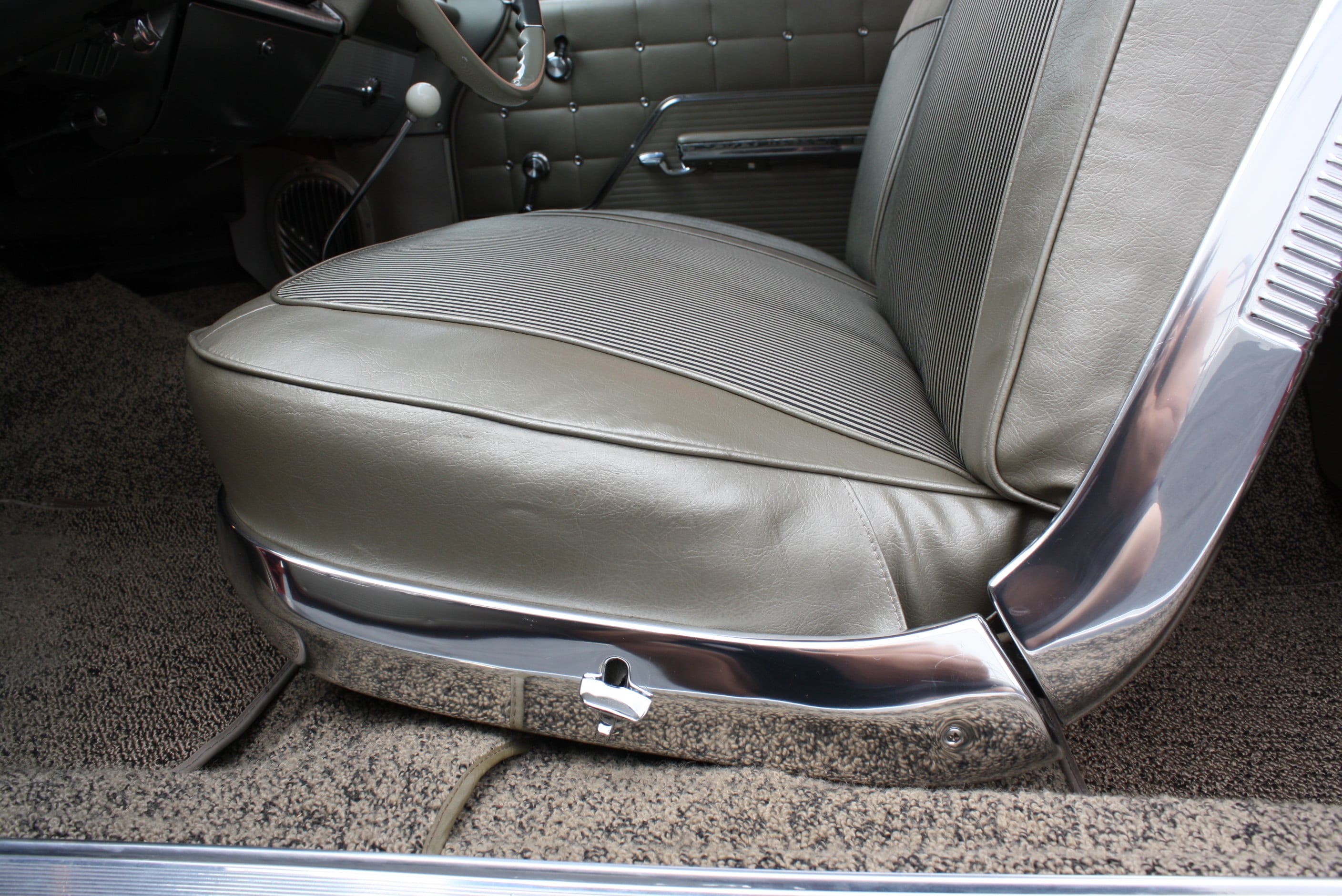 1962 Impala 409 409HP 4 speed.