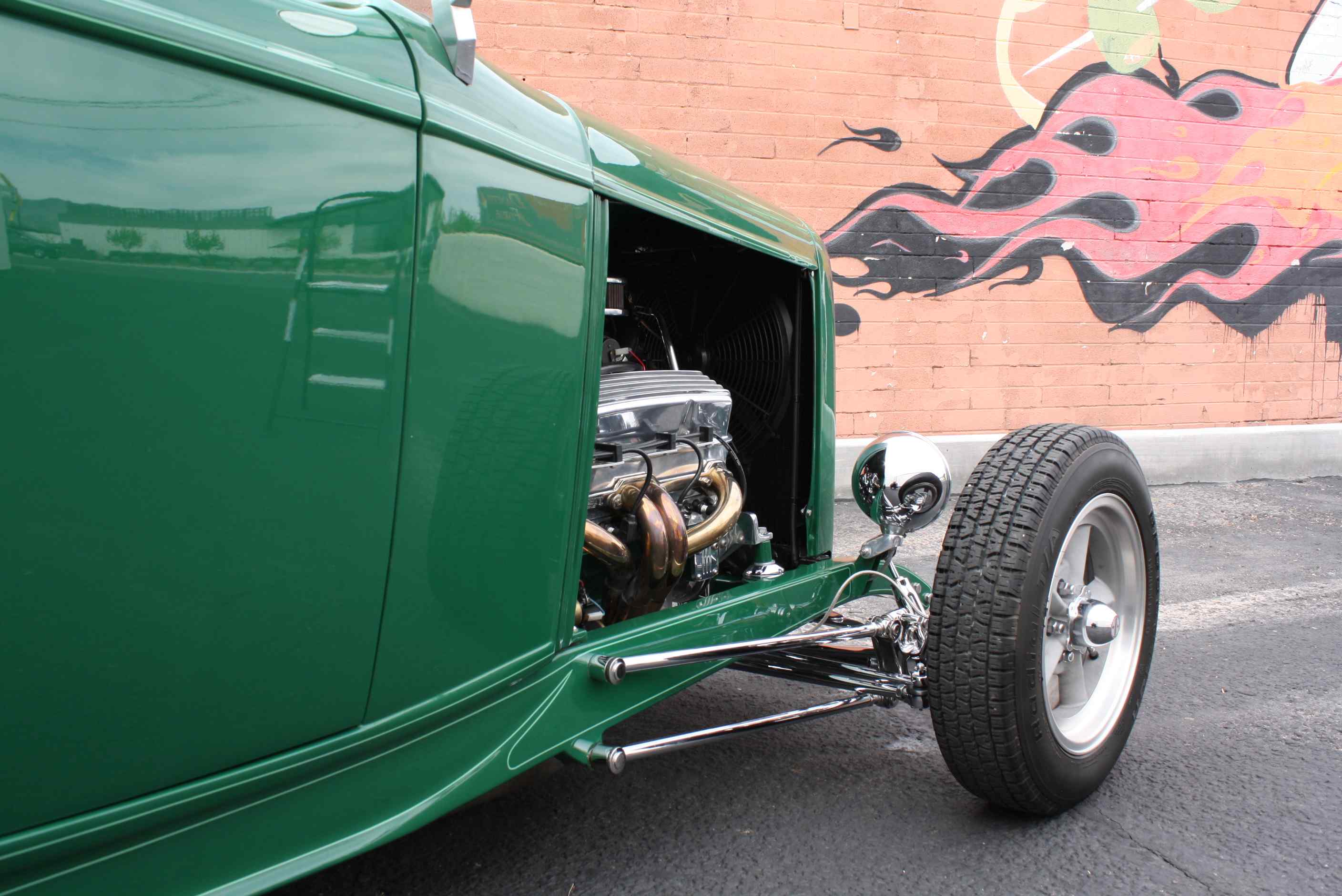 1932 Ford Roadster.