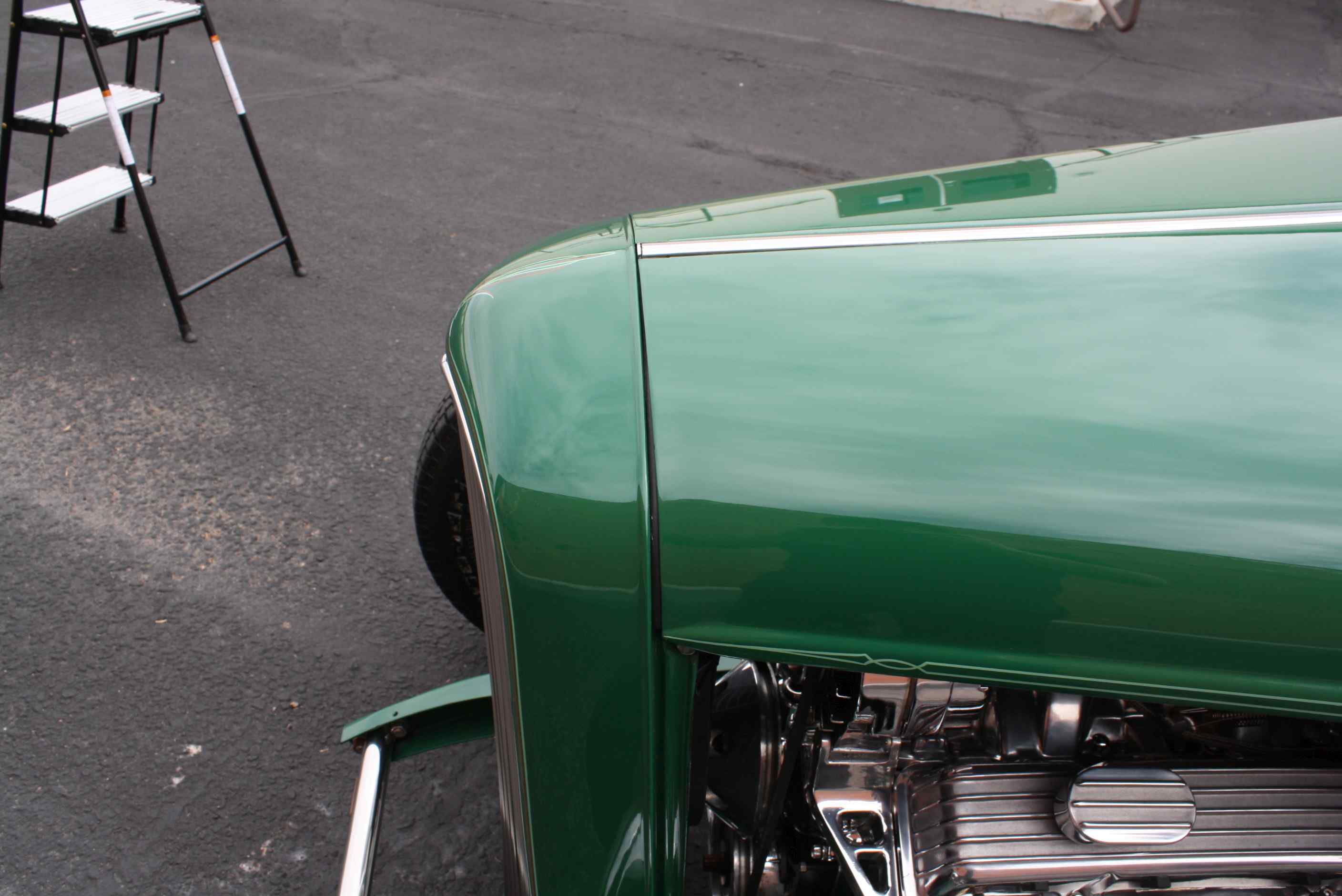 1932 Ford Roadster.