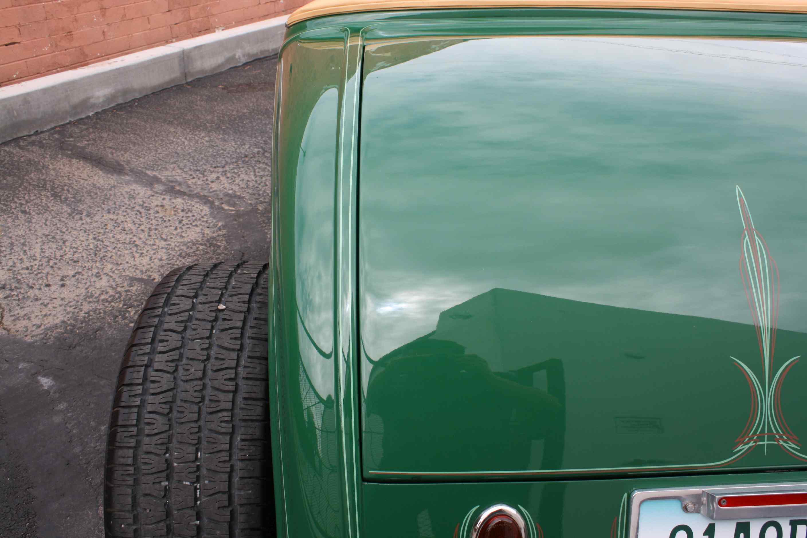 1932 Ford Roadster.