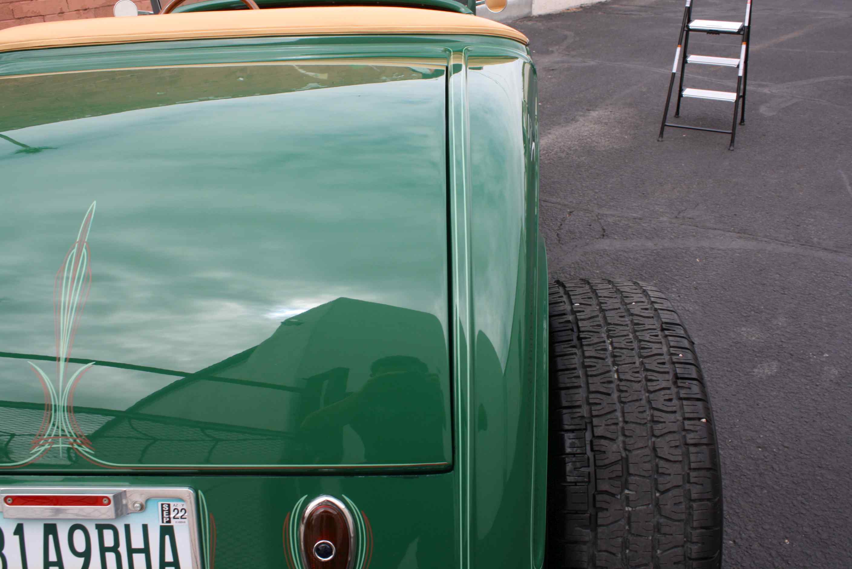 1932 Ford Roadster.