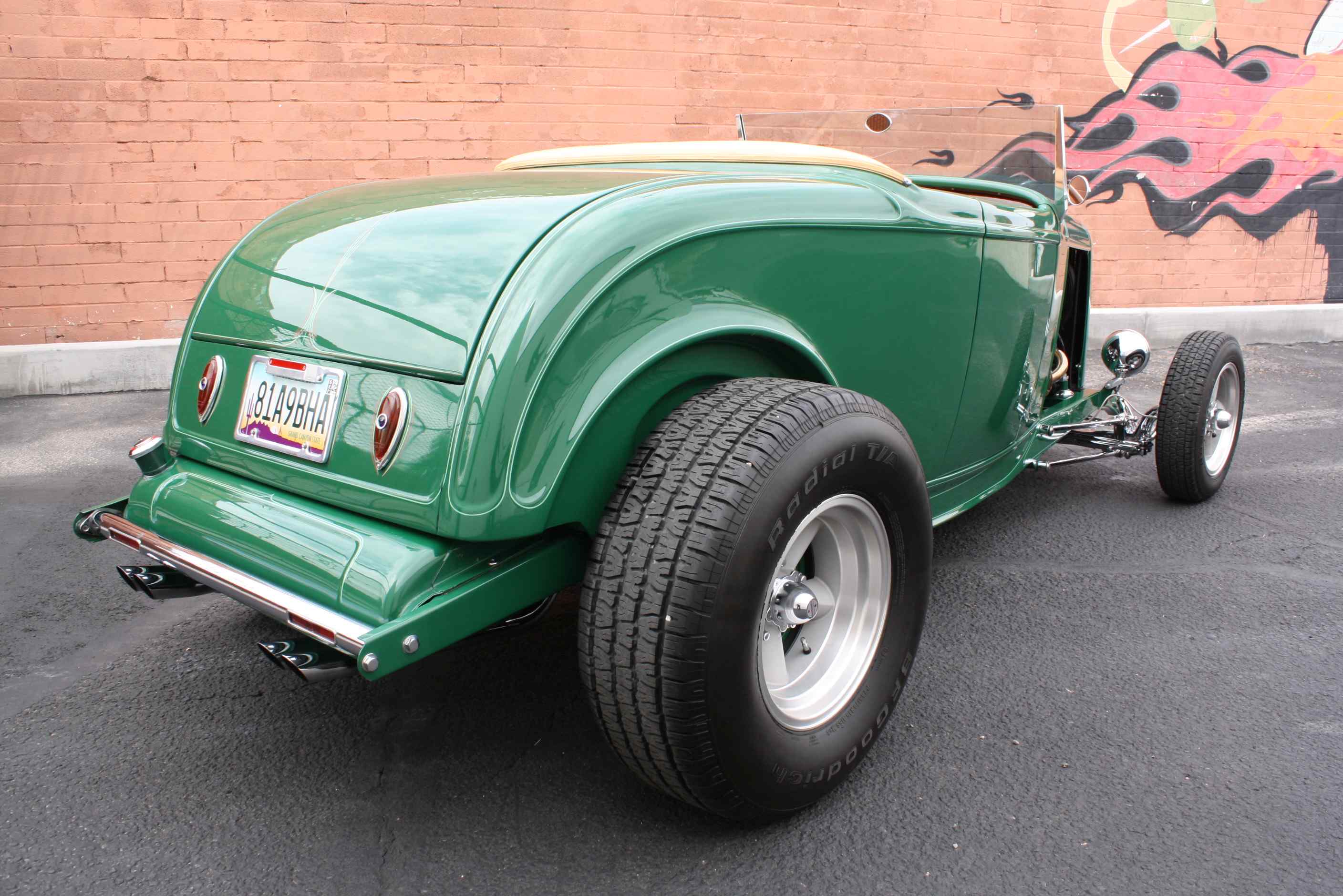 1932 Ford Roadster.