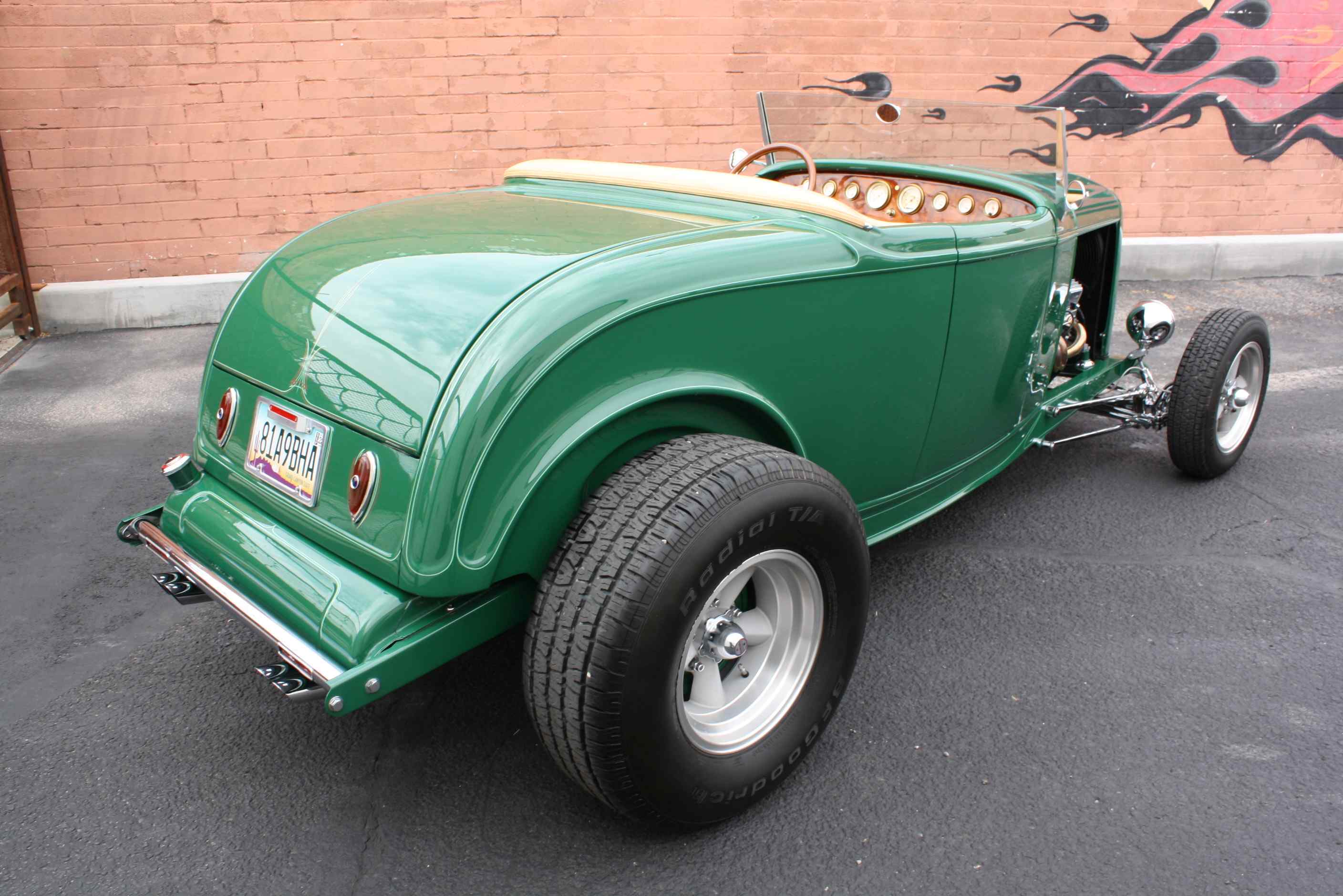 1932 Ford Roadster.