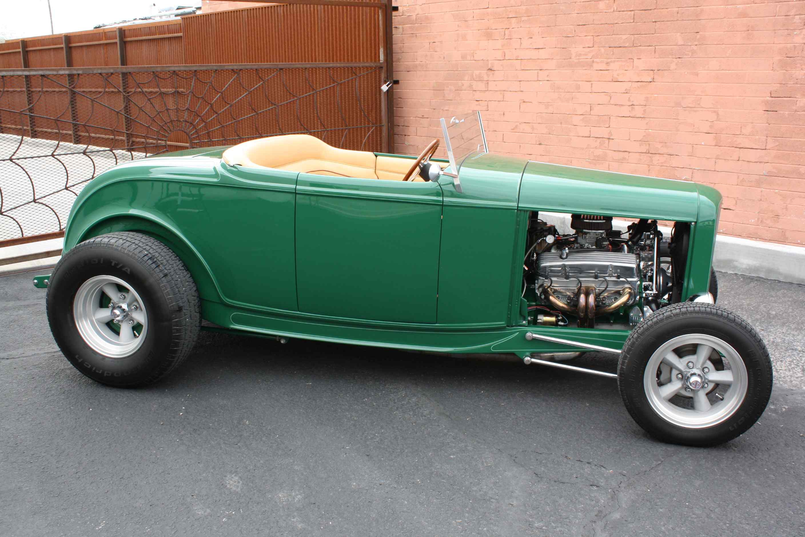1932 Ford Roadster.