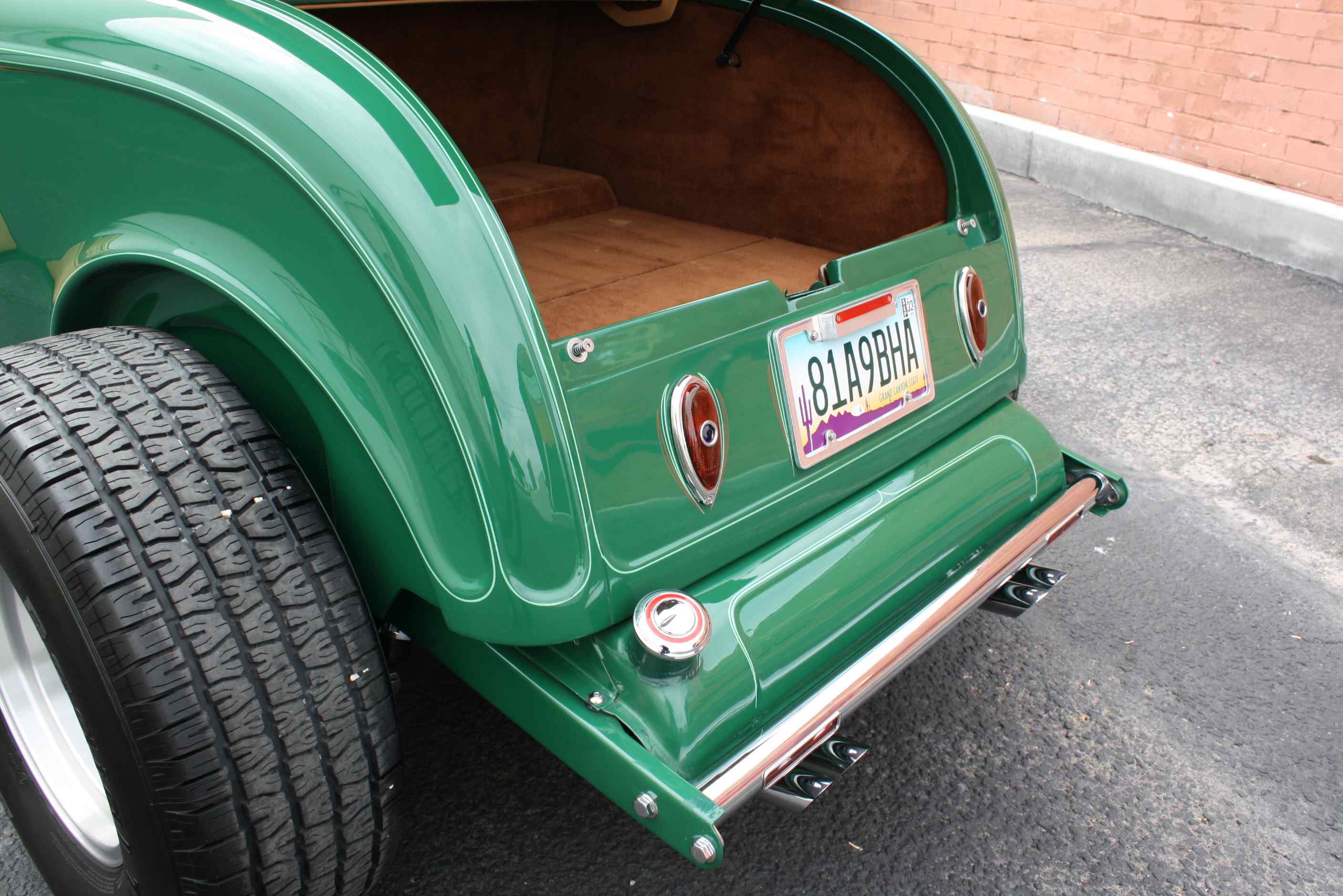 1932 Ford Roadster.