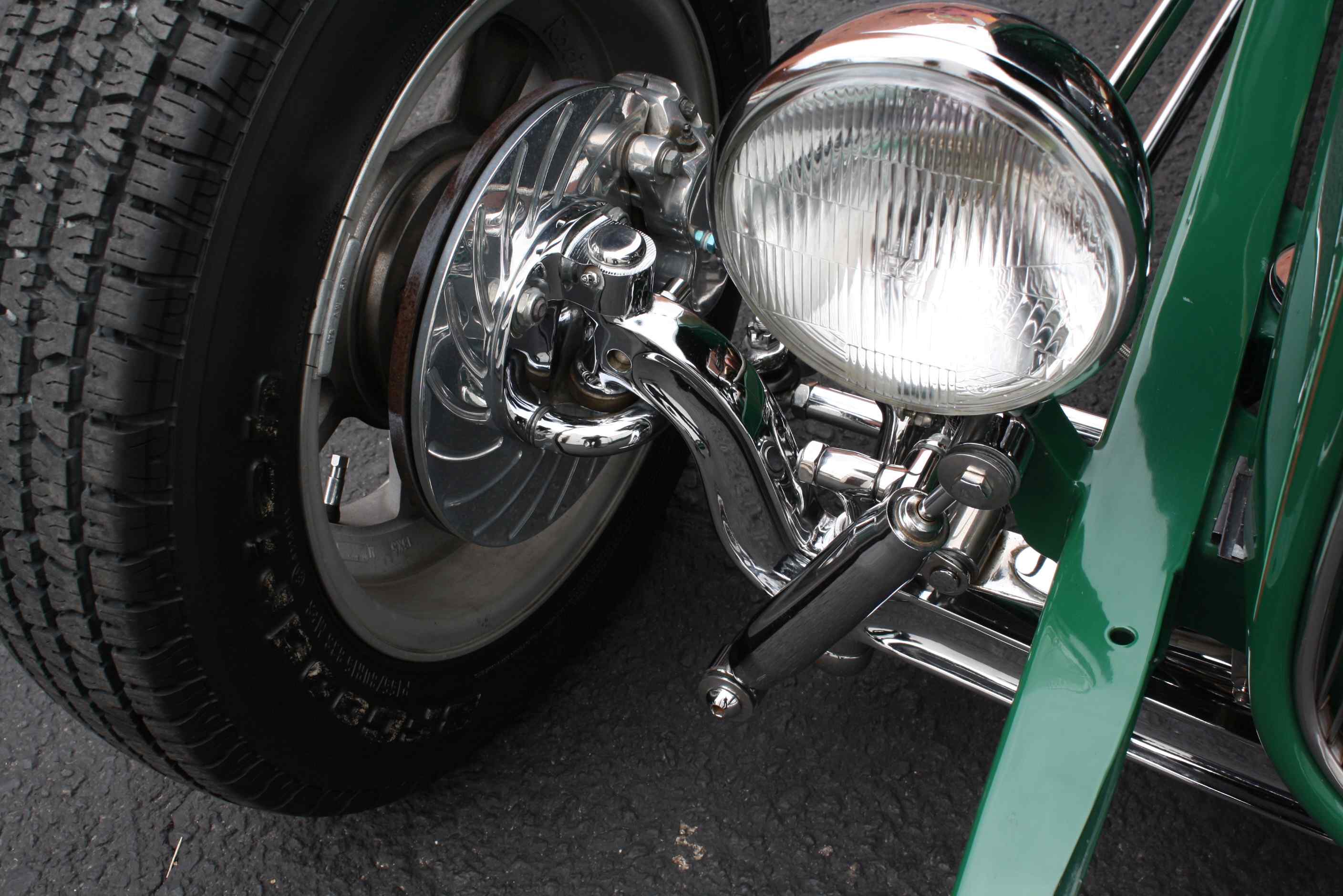 1932 Ford Roadster.