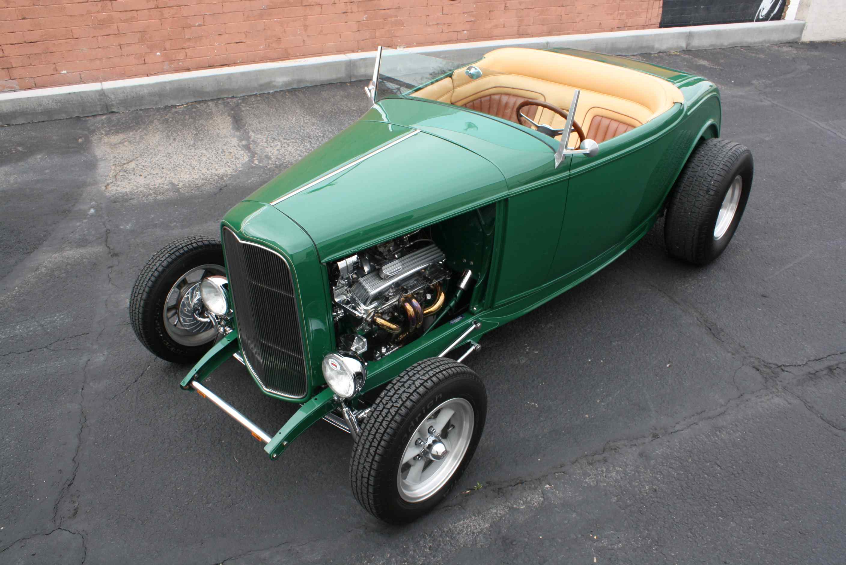 1932 Ford Roadster.