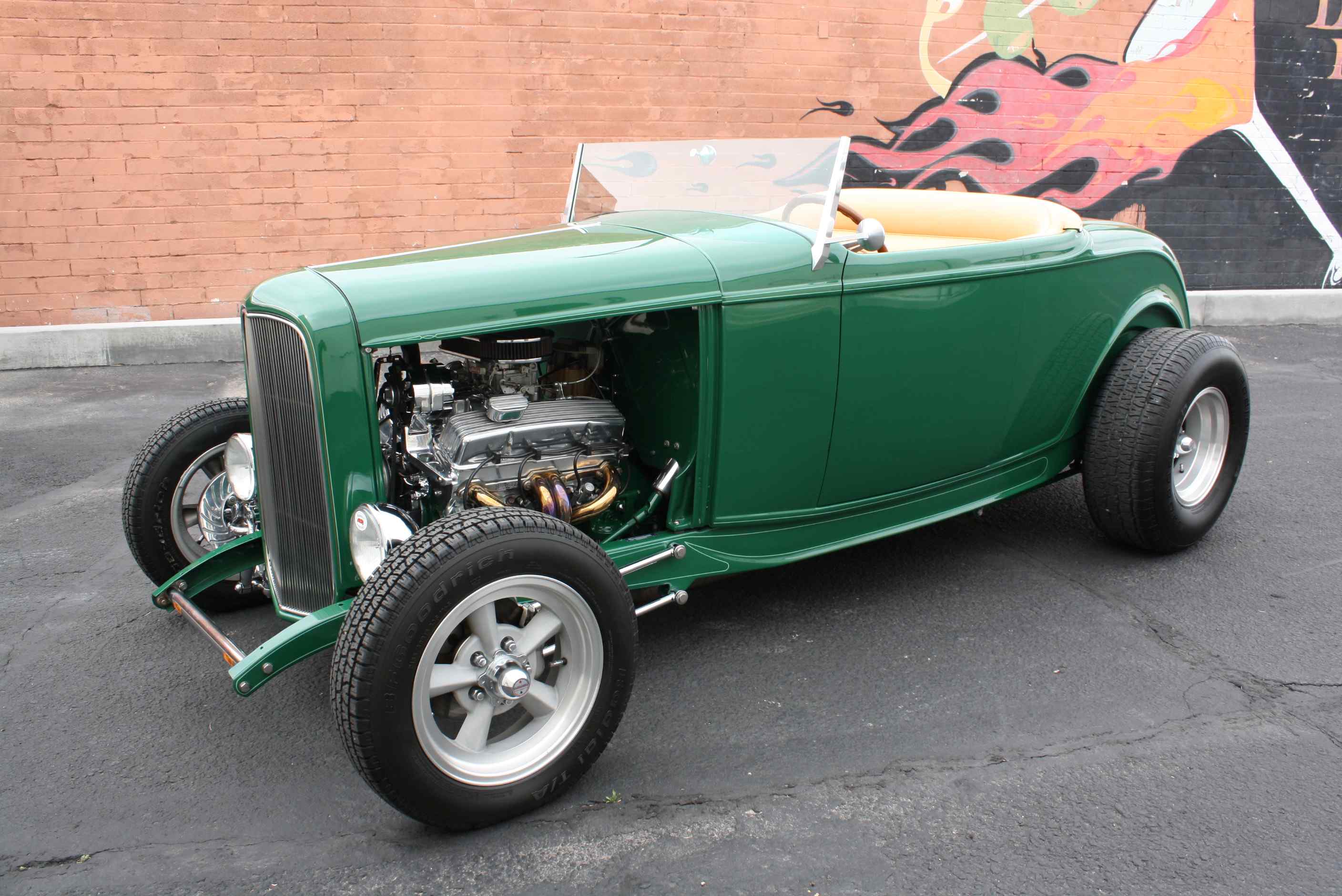 1932 Ford Roadster.