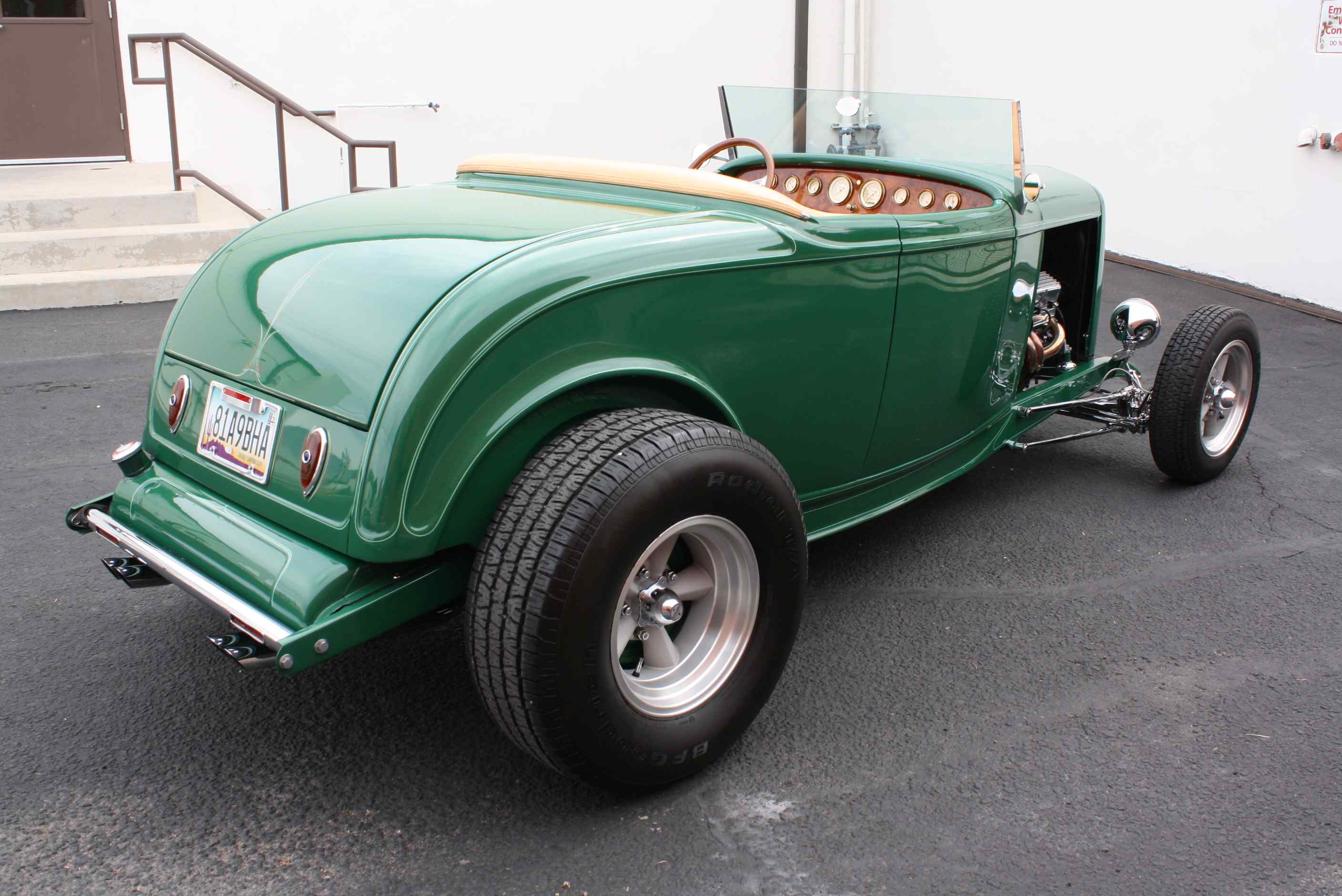 1932 Ford Roadster.