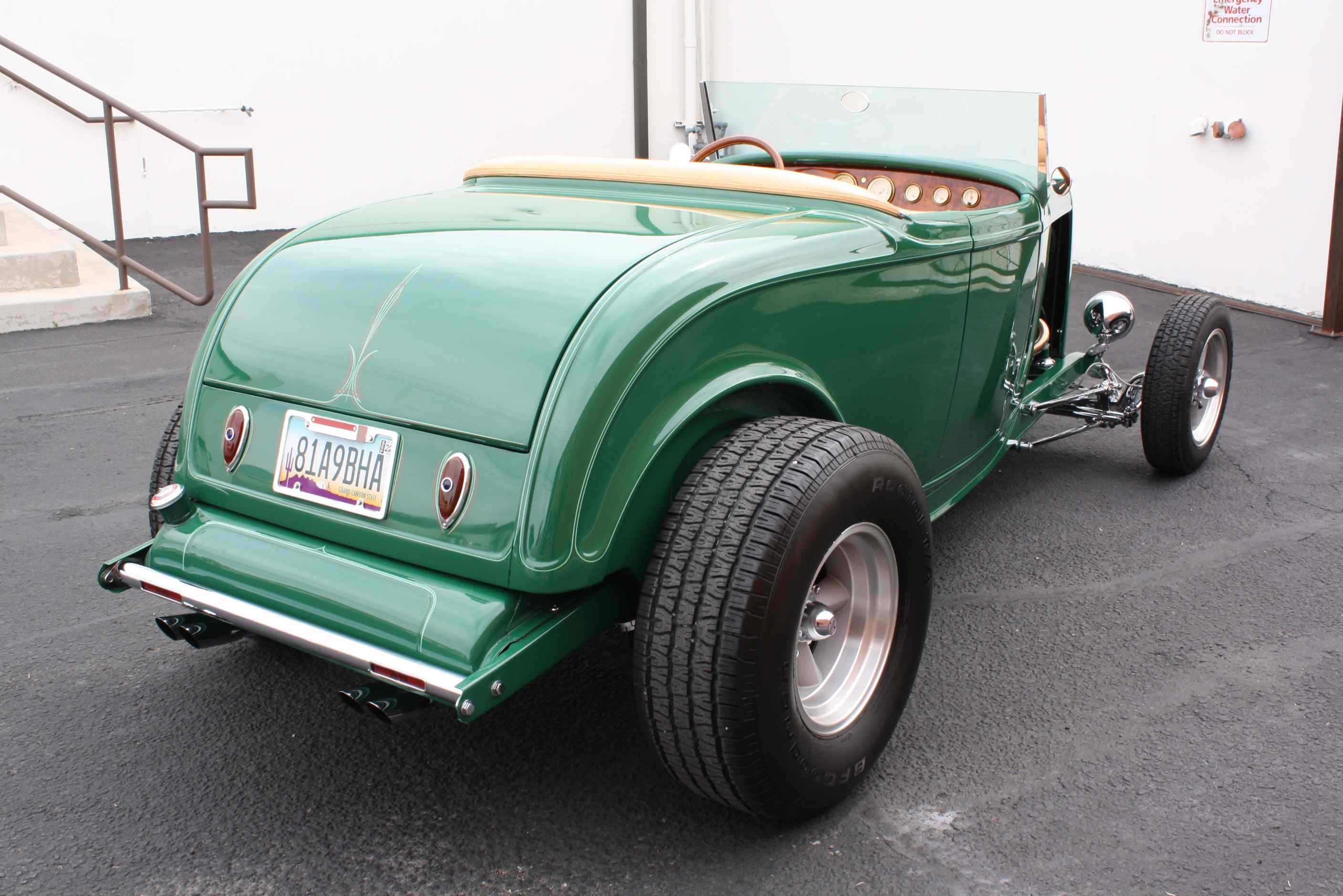 1932 Ford Roadster.