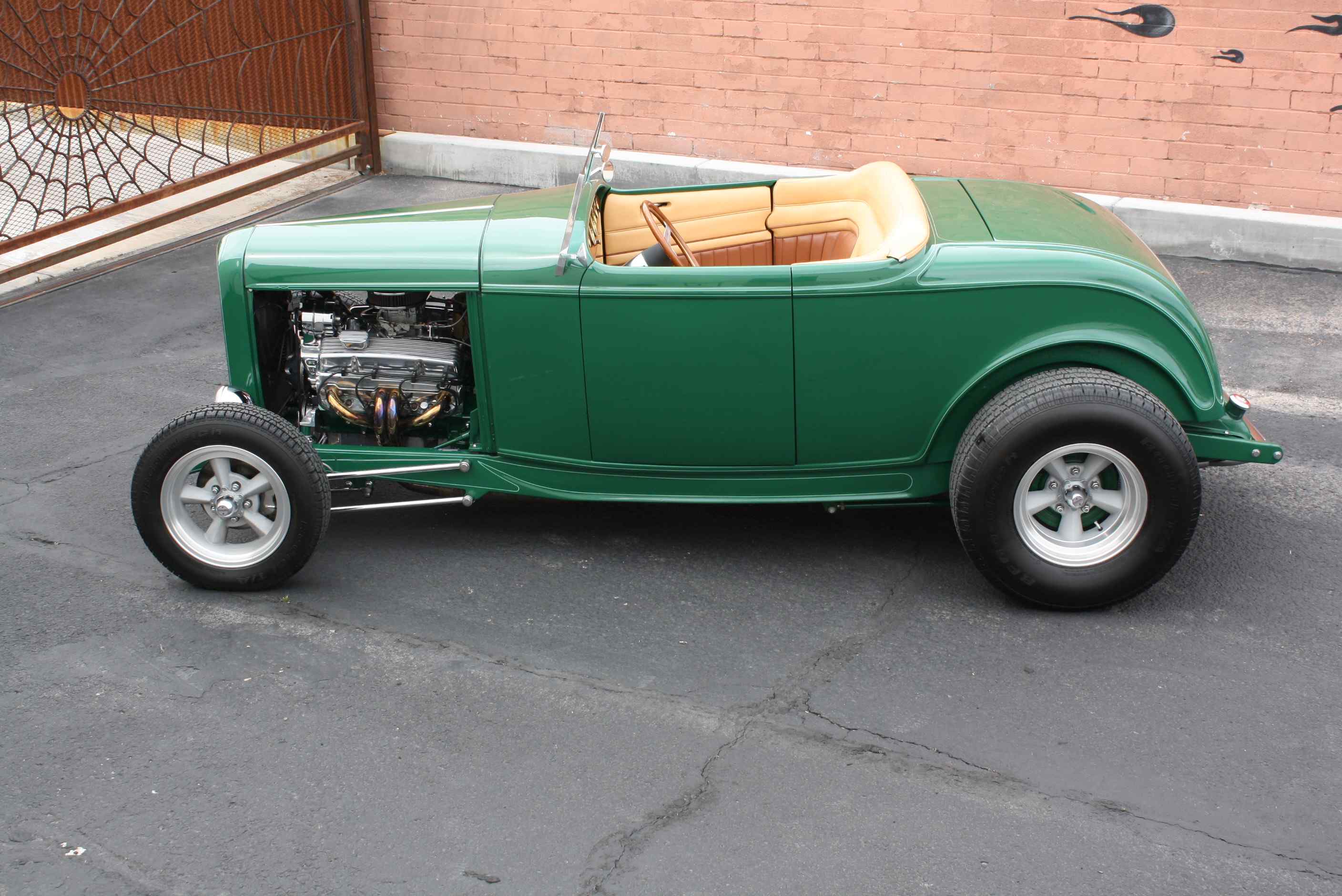 1932 Ford Roadster.
