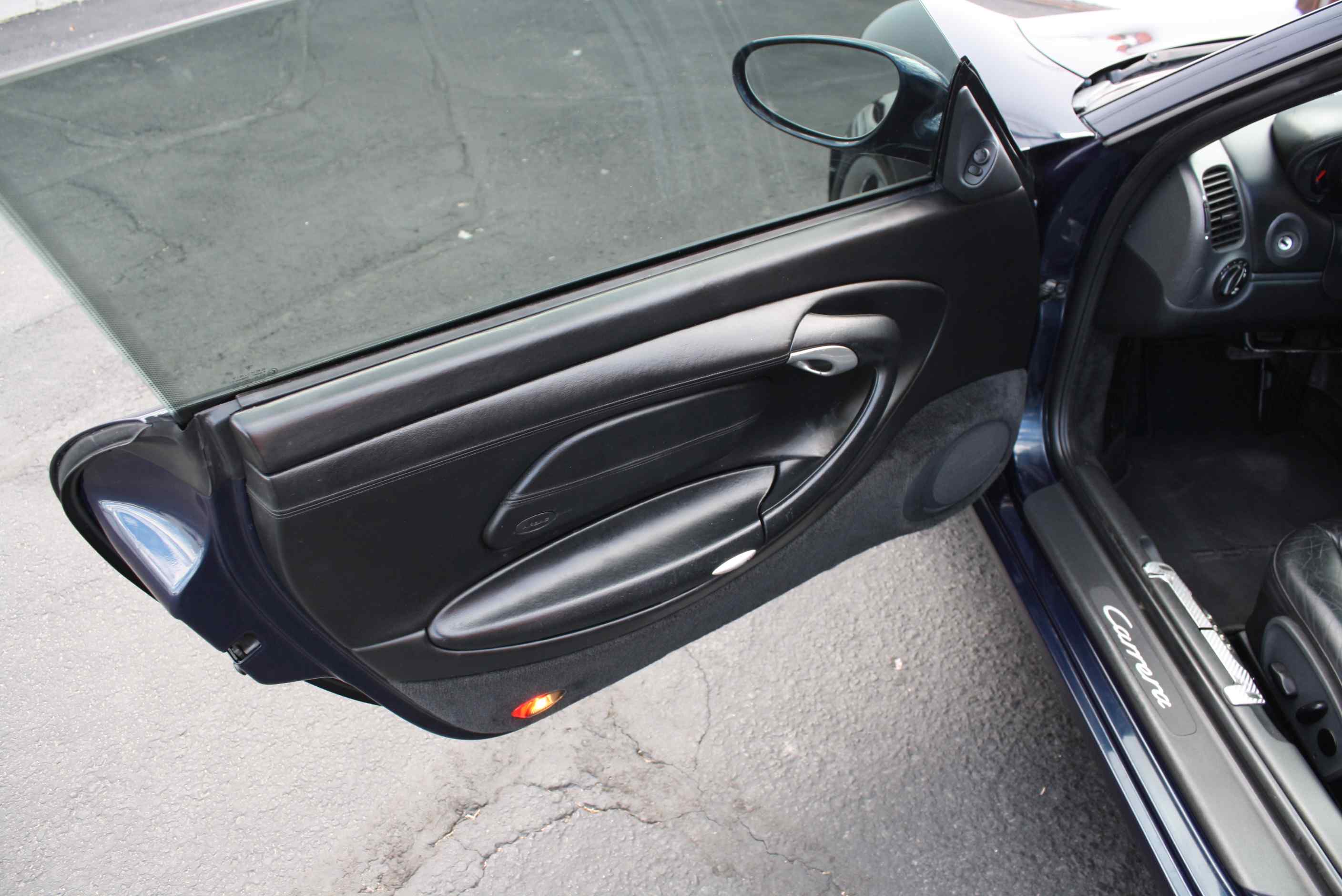 1999 Porsche 911 Carrera