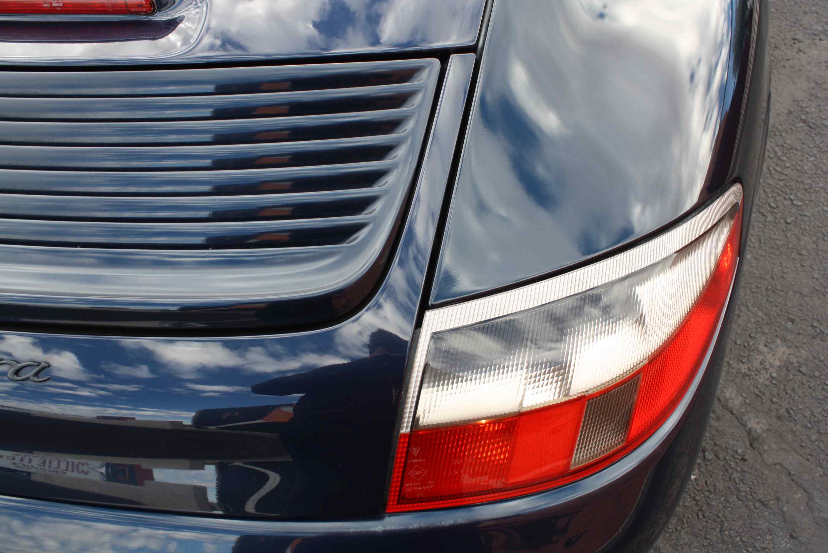 1999 Porsche 911 Carrera