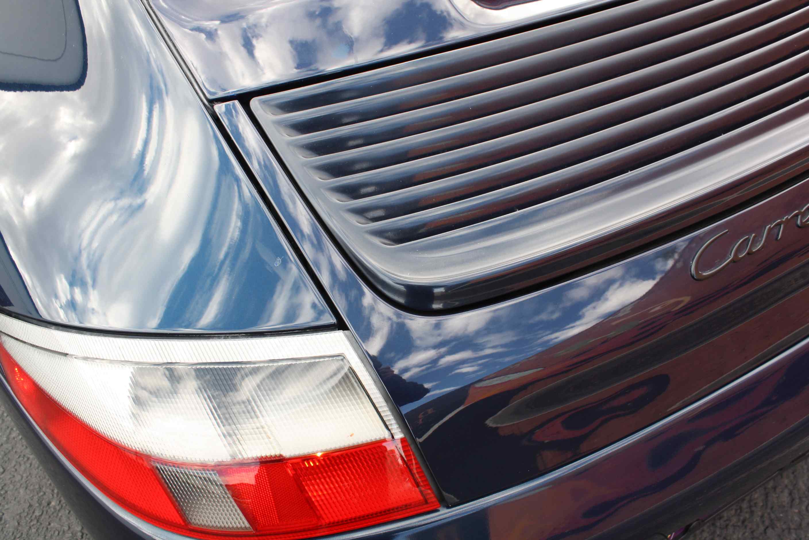 1999 Porsche 911 Carrera