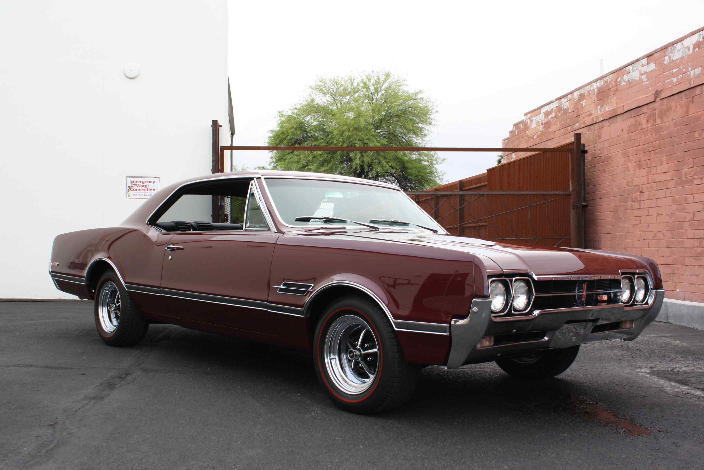 1966 Oldsmobile 442 4 Speed AC TRI POWER!