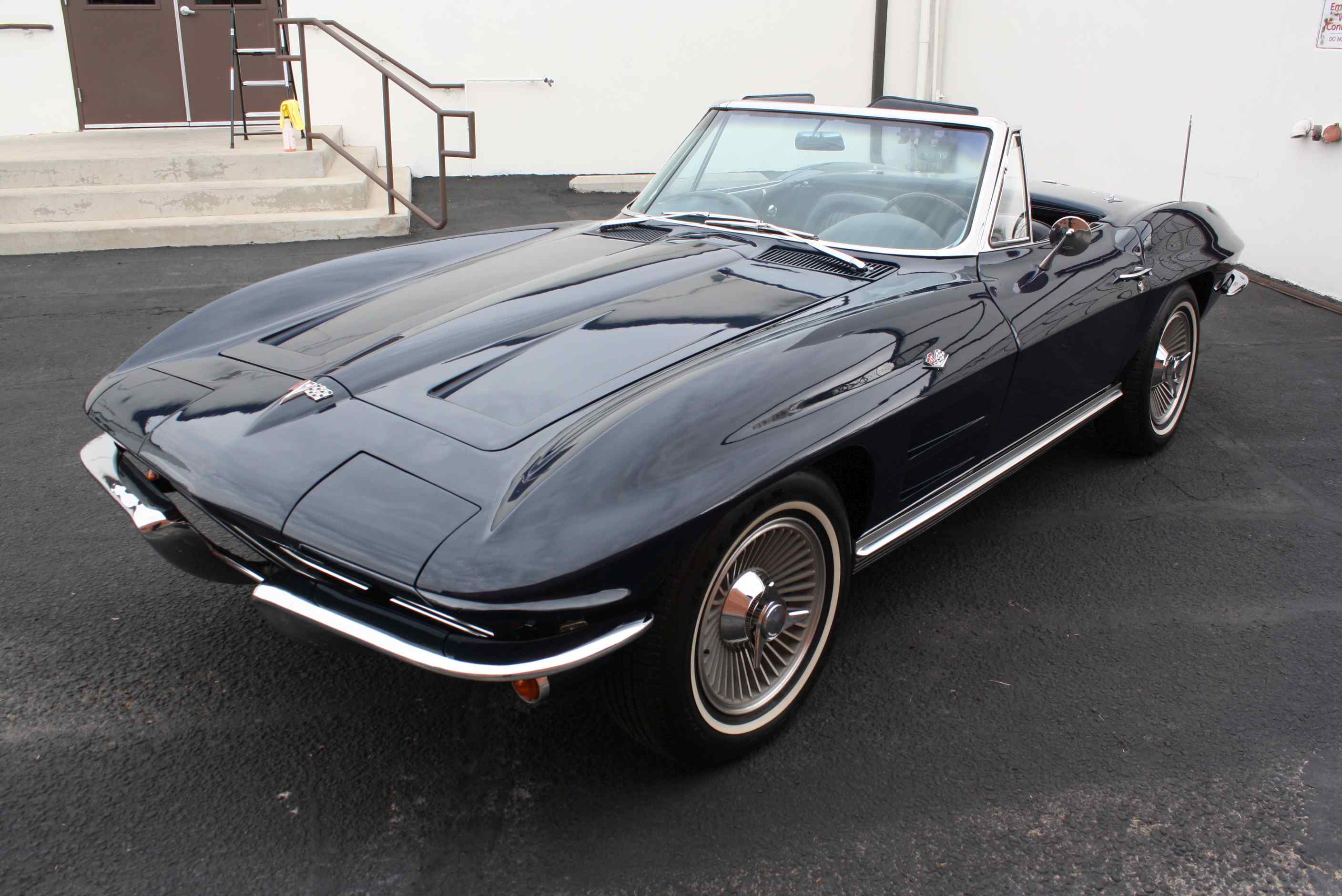 1964 Corvette 365HP Convertible in Daytona Blue with Hardtop and original Documentation.