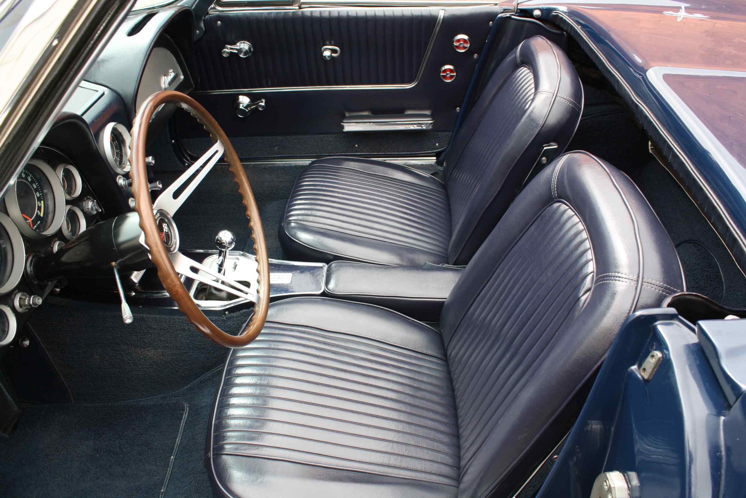 1964 Corvette 365HP Convertible in Daytona Blue with Hardtop and original Documentation.