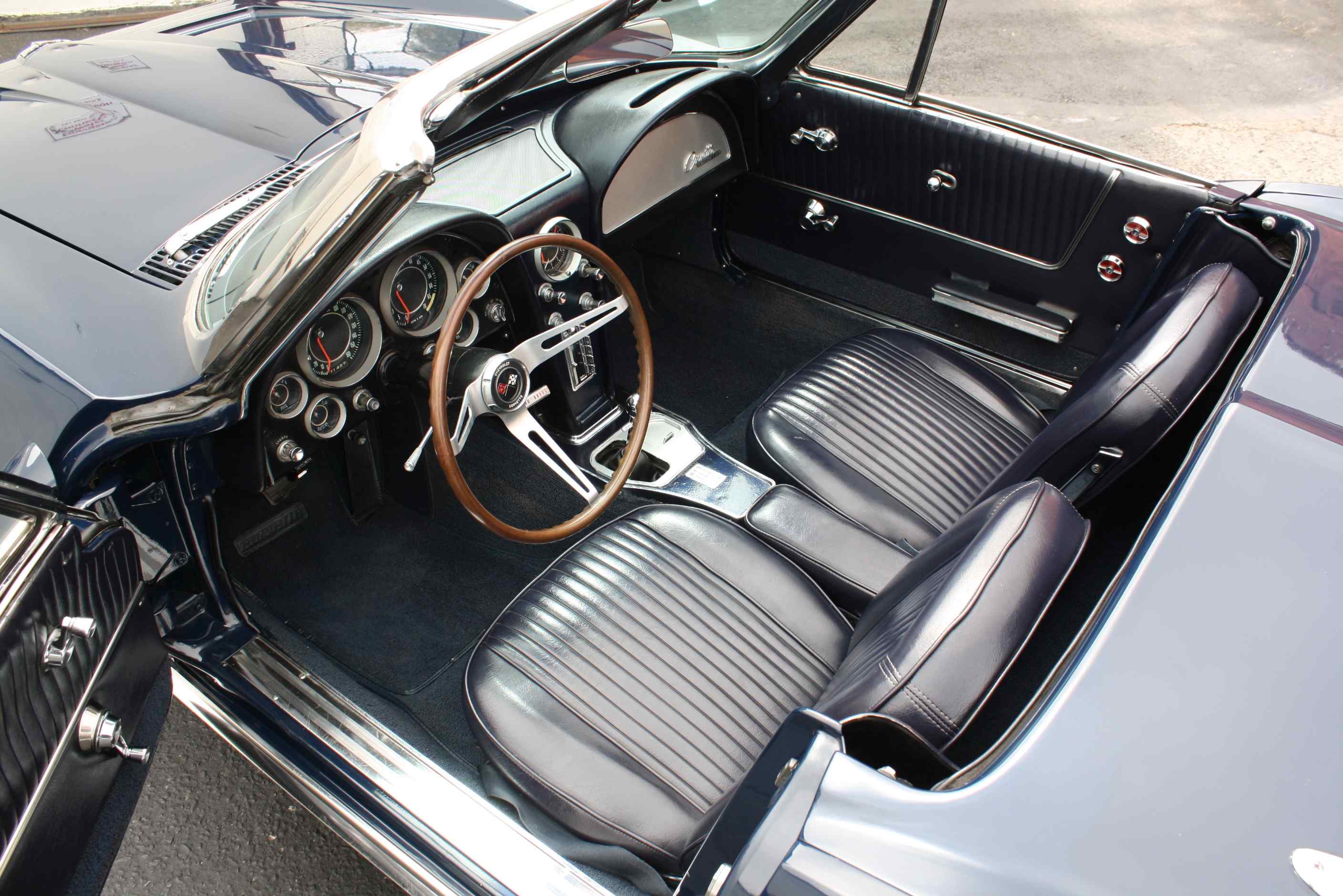 1964 Corvette 365HP Convertible in Daytona Blue with Hardtop and original Documentation.
