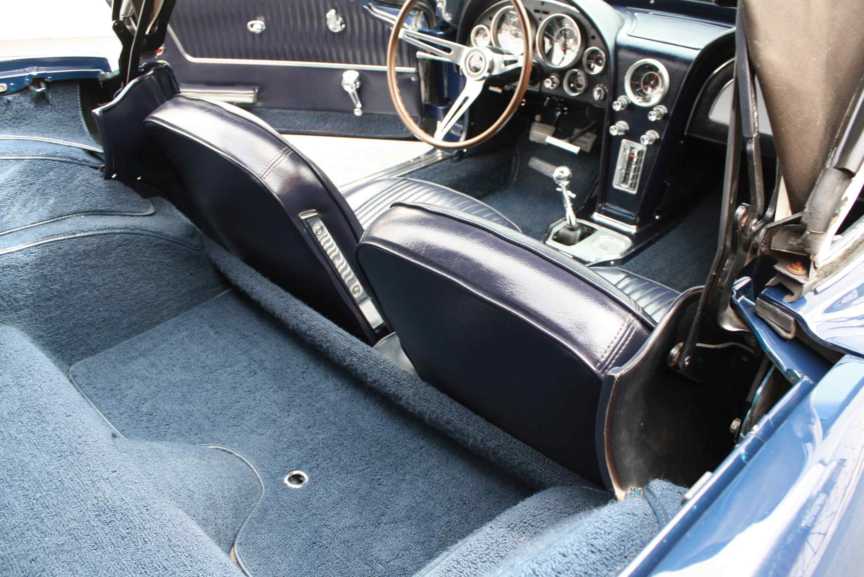 1964 Corvette 365HP Convertible in Daytona Blue with Hardtop and original Documentation.